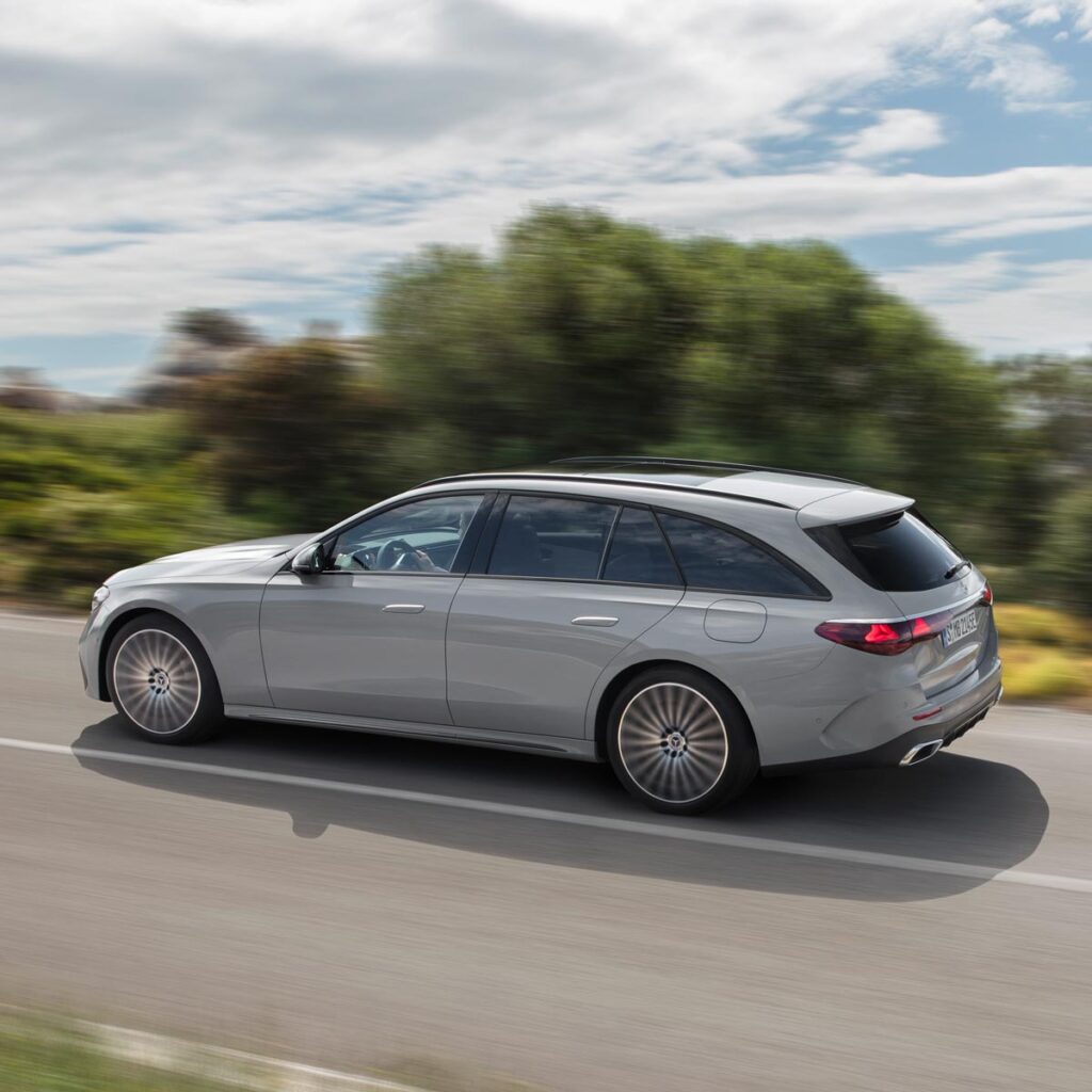 Mercedes-Benz E-Klasse T-Modell bei Herbrand.