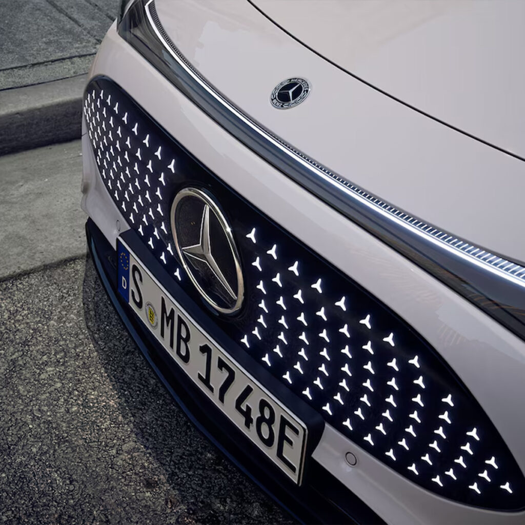 Tablet 1200x1200_cla-shootingbrake-mit-eqtechnologie-galerie-7