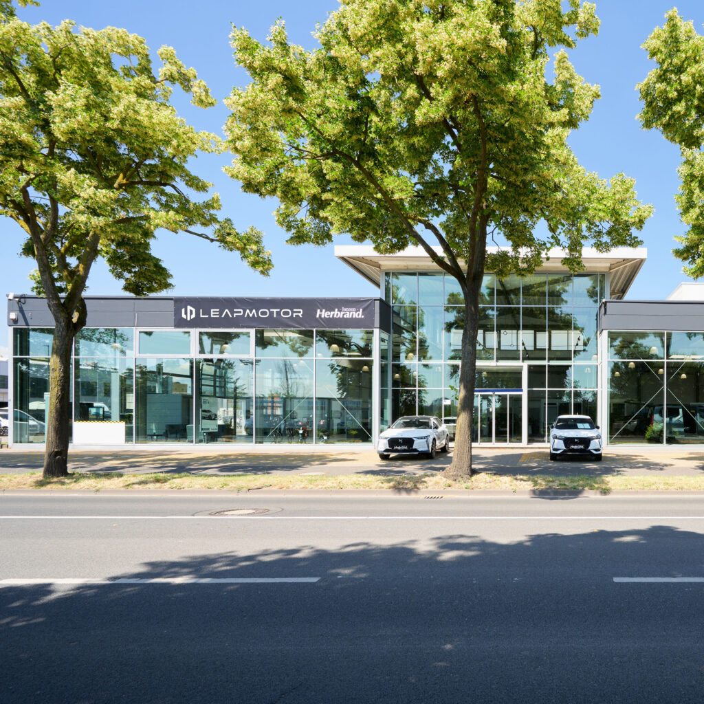Leapmotor bei Herbrand-Jansen in Neuss