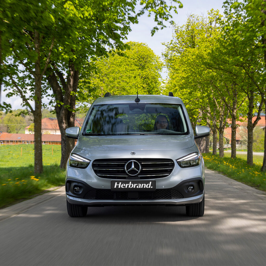 Mercedes-Benz-T-Klasse-Front