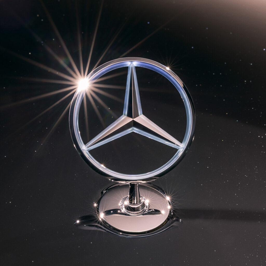 Mercedes-Benz S-Klasse Facelift 2026 Stern
