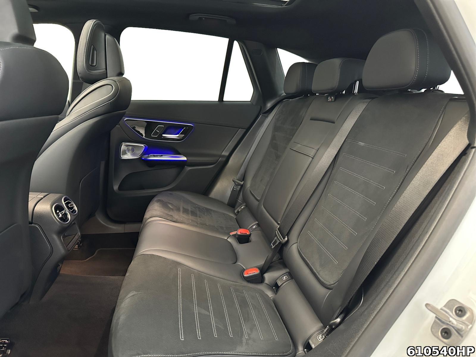Fahrzeugabbildung Mercedes-Benz GLC 300 e 4M AMG Edition AMG AHK Pano Burmester