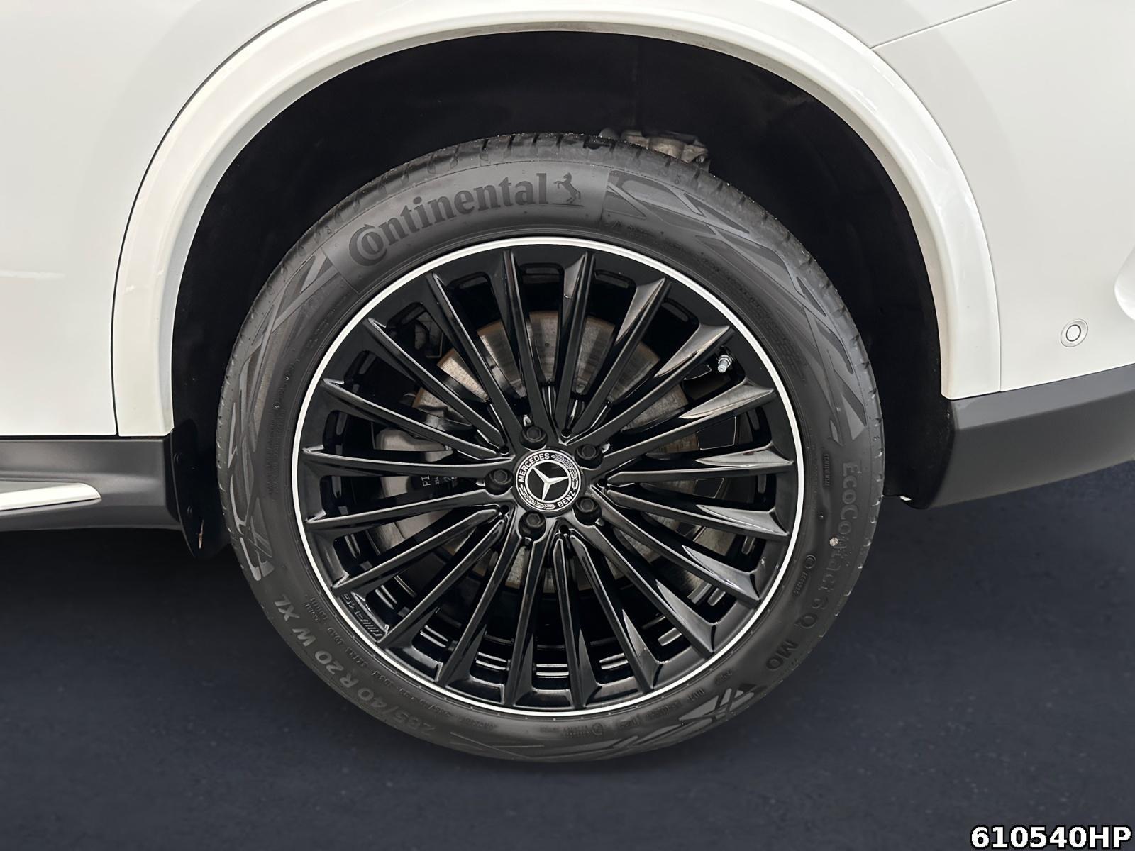 Fahrzeugabbildung Mercedes-Benz GLC 300 e 4M AMG Edition AMG AHK Pano Burmester