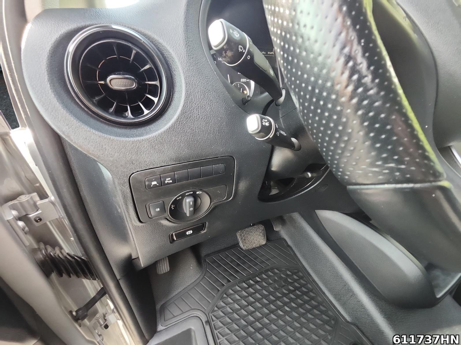 Fahrzeugabbildung Mercedes-Benz Vito 114 CDI Kasten kompakt*Distroic*SORTIMO*