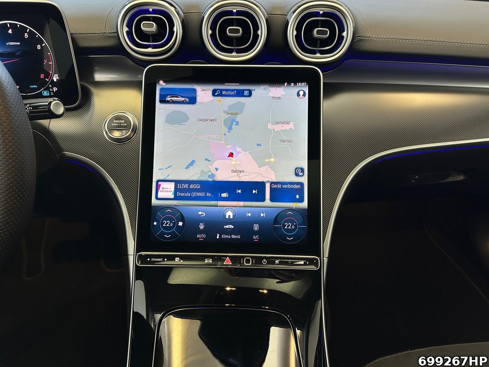Fahrzeugabbildung Mercedes-Benz C 200 T AMG Night Pano AHK Memory Carplay Totw.