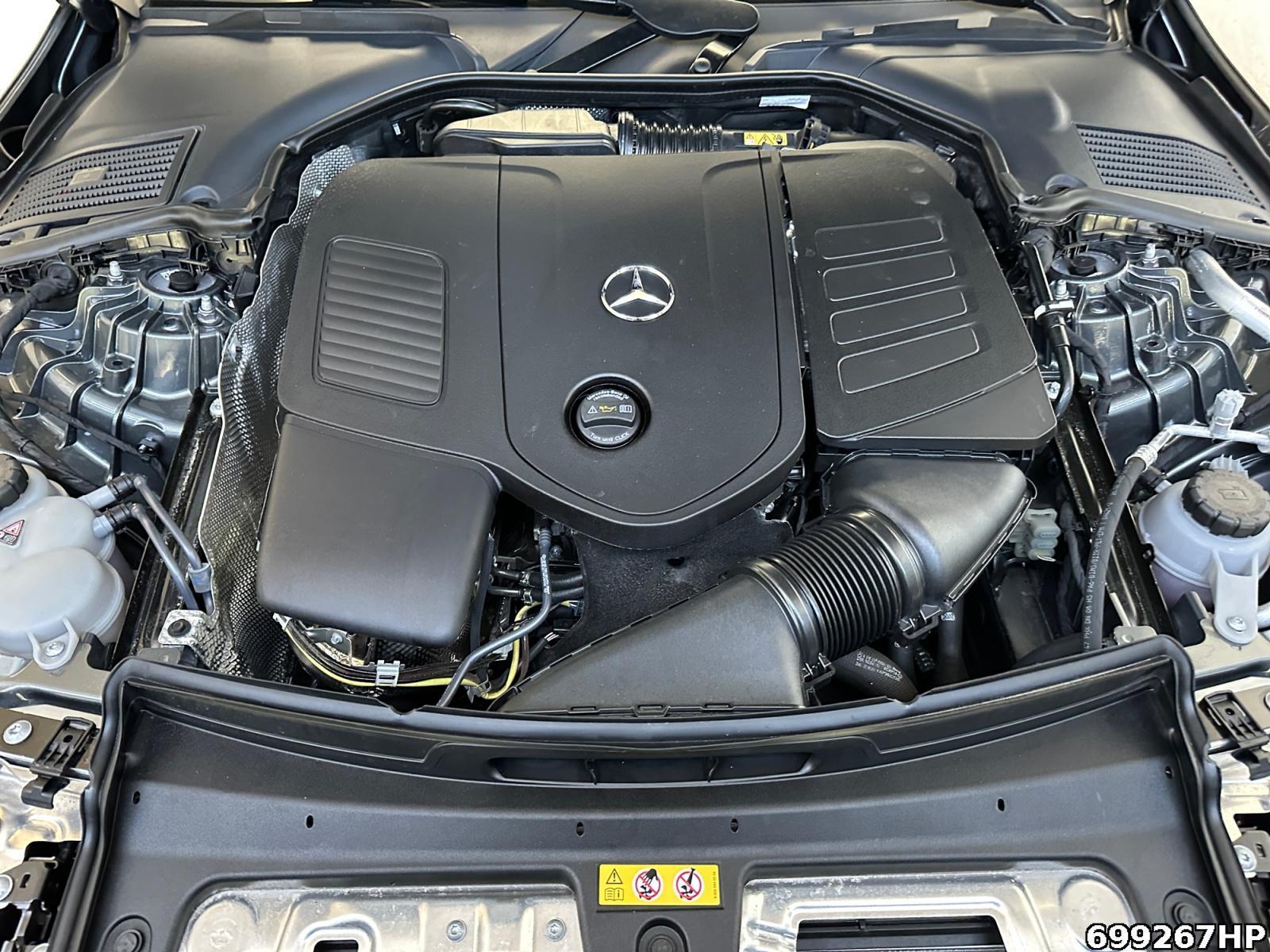 Fahrzeugabbildung Mercedes-Benz C 200 T AMG Night Pano AHK Memory Carplay Totw.