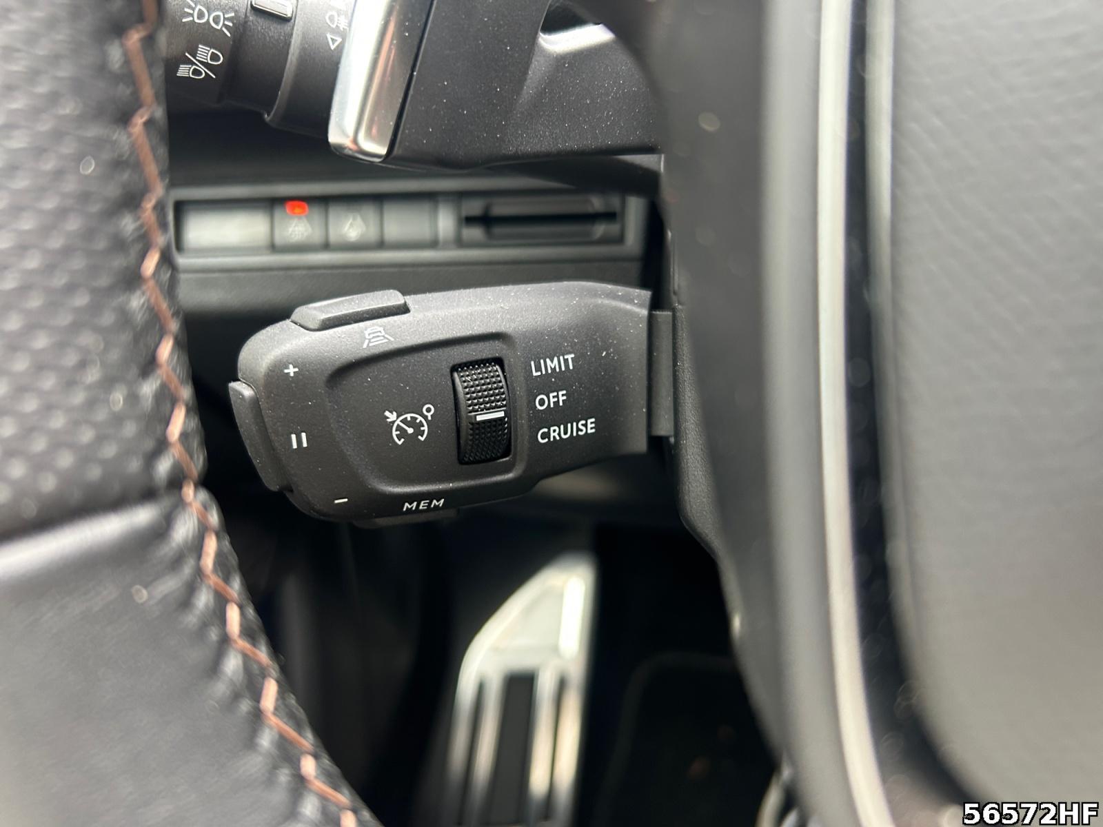 Fahrzeugabbildung Peugeot 3008 GT inkl. Allwetterbereifung! AKTIONSPREIS