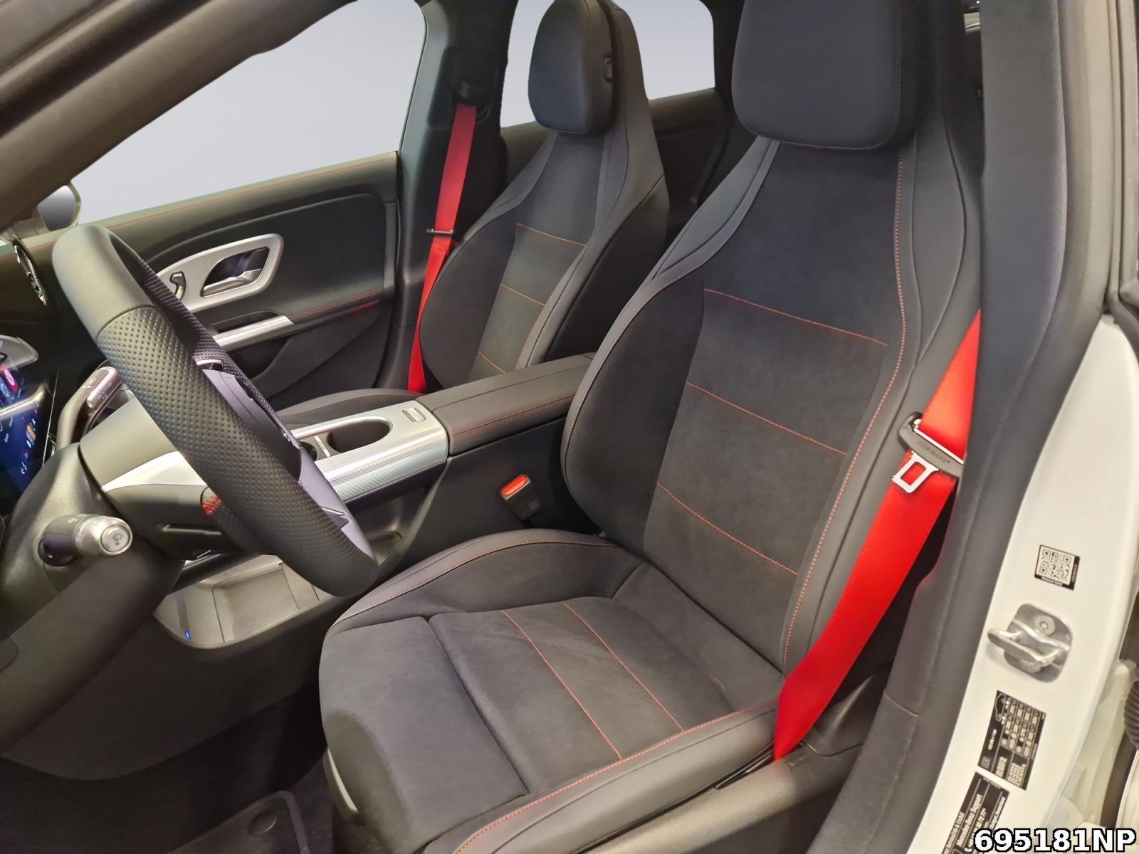 Fahrzeugabbildung Mercedes-Benz CLA 250 + AMG+BURMESTER+HUD+360°+MULTIBEAM+