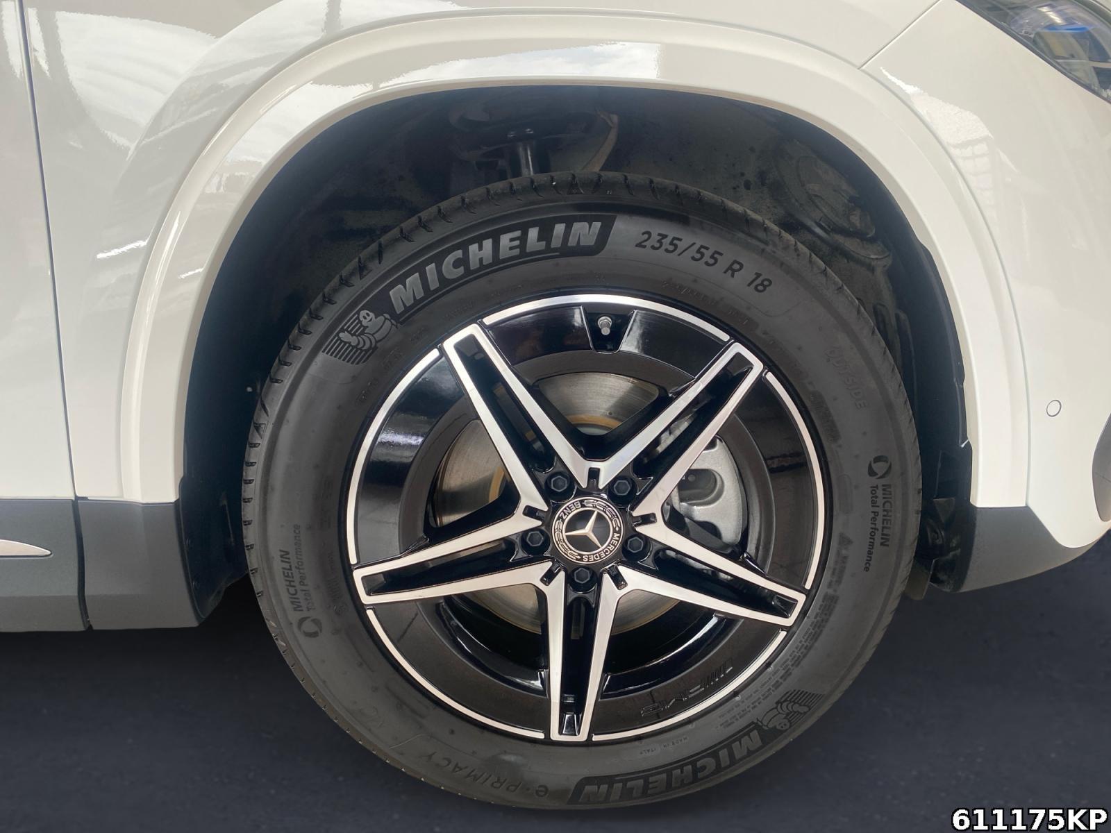 Fahrzeugabbildung Mercedes-Benz EQA 4M AMG Pano Distronic 360° Keyless LED.