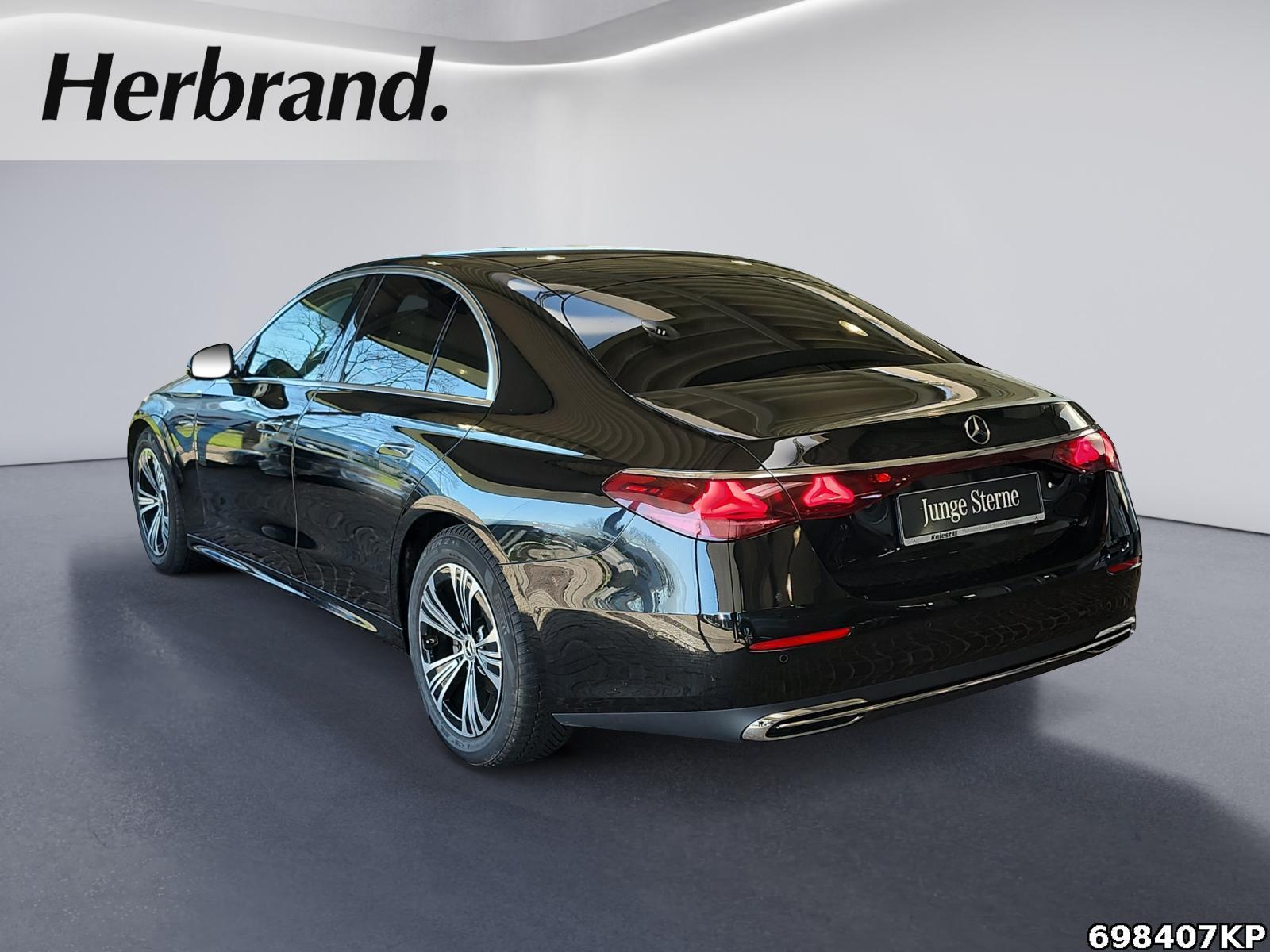 Fahrzeugabbildung Mercedes-Benz E 220 d Avantgarde Kamera Totw AHK Lenkradhzg