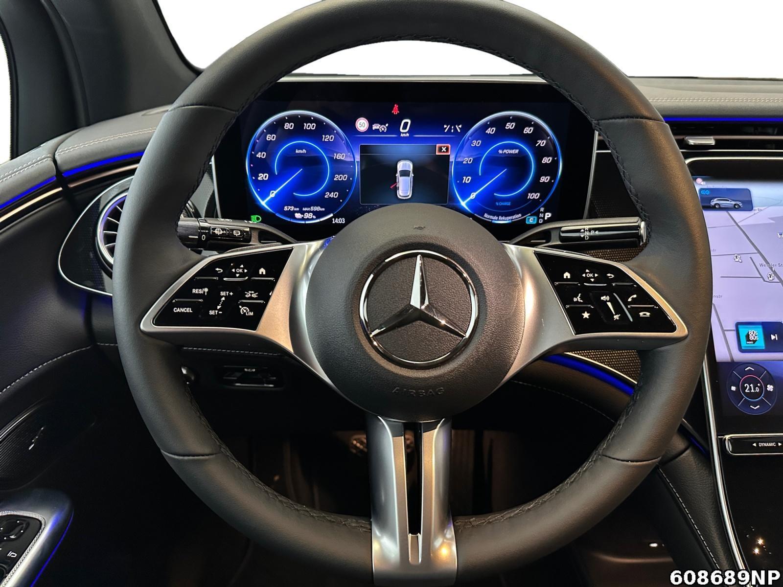 Fahrzeugabbildung Mercedes-Benz EQE SUV 350+ Electric Art AHK Distronic 360 100%