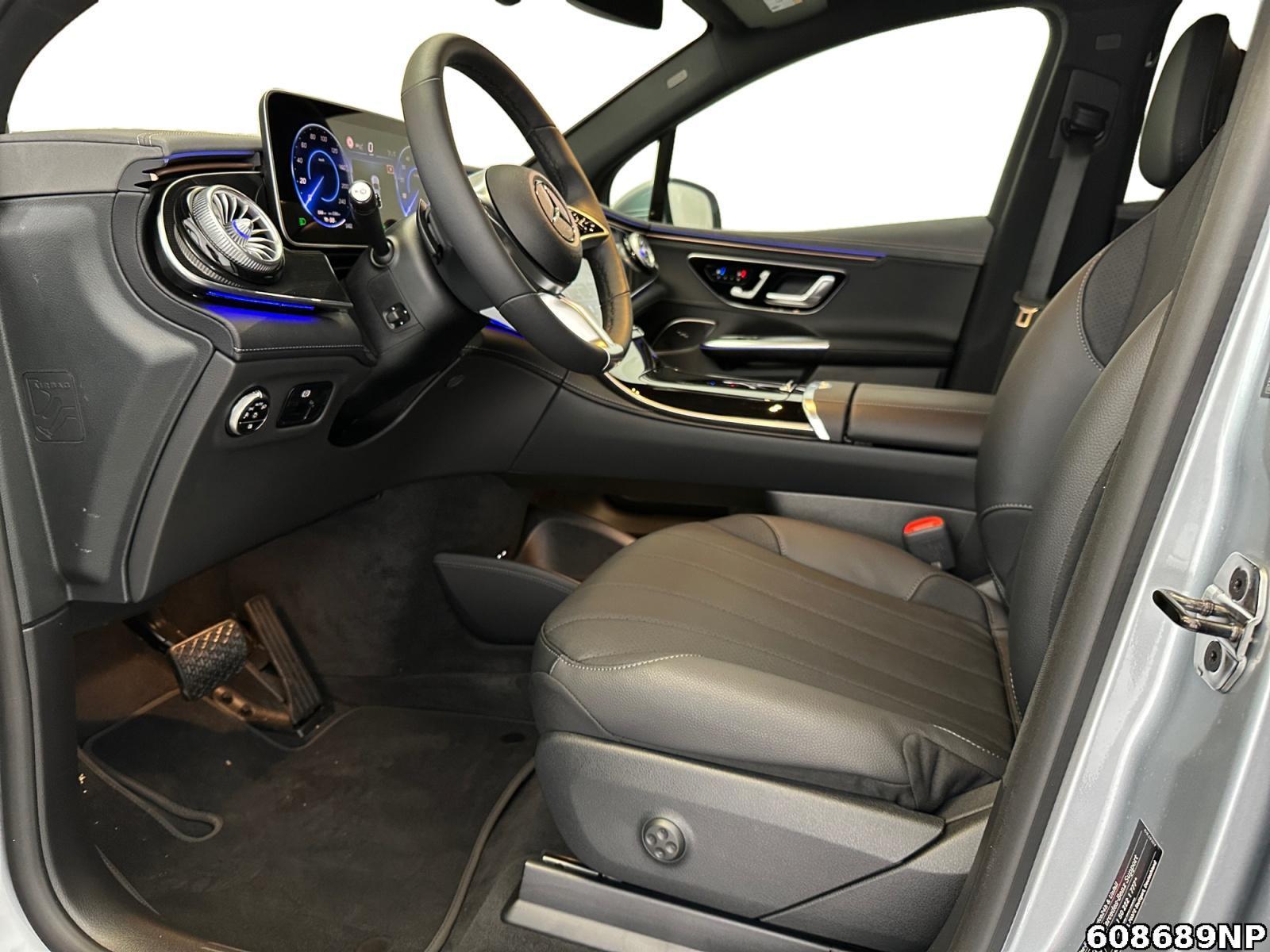Fahrzeugabbildung Mercedes-Benz EQE SUV 350+ Electric Art AHK Distronic 360 100%