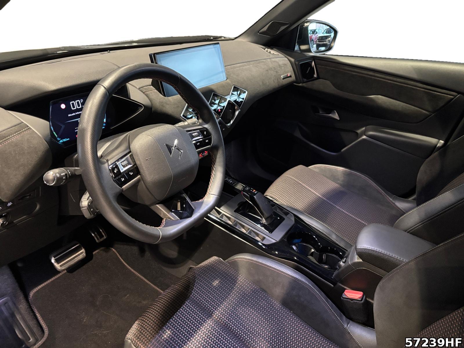 Fahrzeugabbildung DS Automobiles DS3 Crossback Performance Line