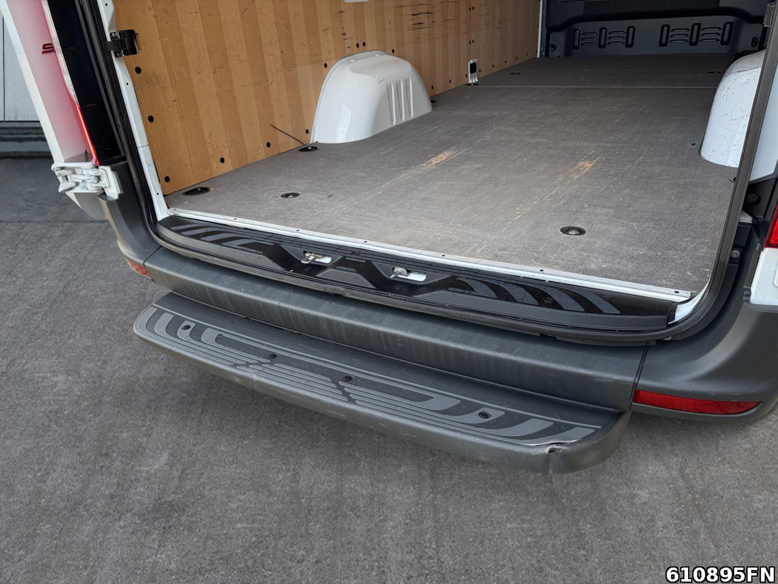 Fahrzeugabbildung Mercedes-Benz Sprinter 317 CDI Kasten *Maxi*L3H2*MBUX*DAB*NAVI