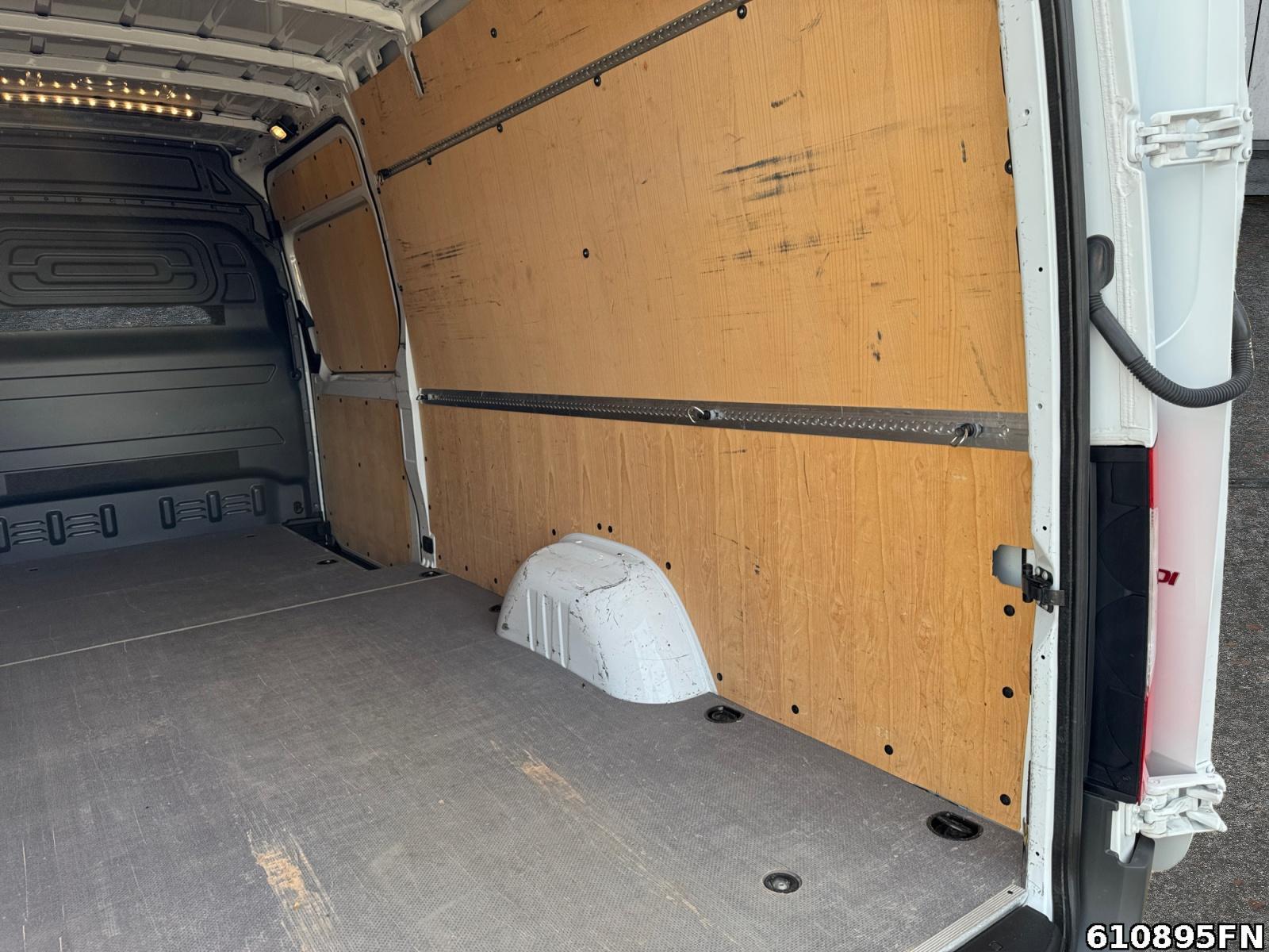 Fahrzeugabbildung Mercedes-Benz Sprinter 317 CDI Kasten *Maxi*L3H2*MBUX*DAB*NAVI