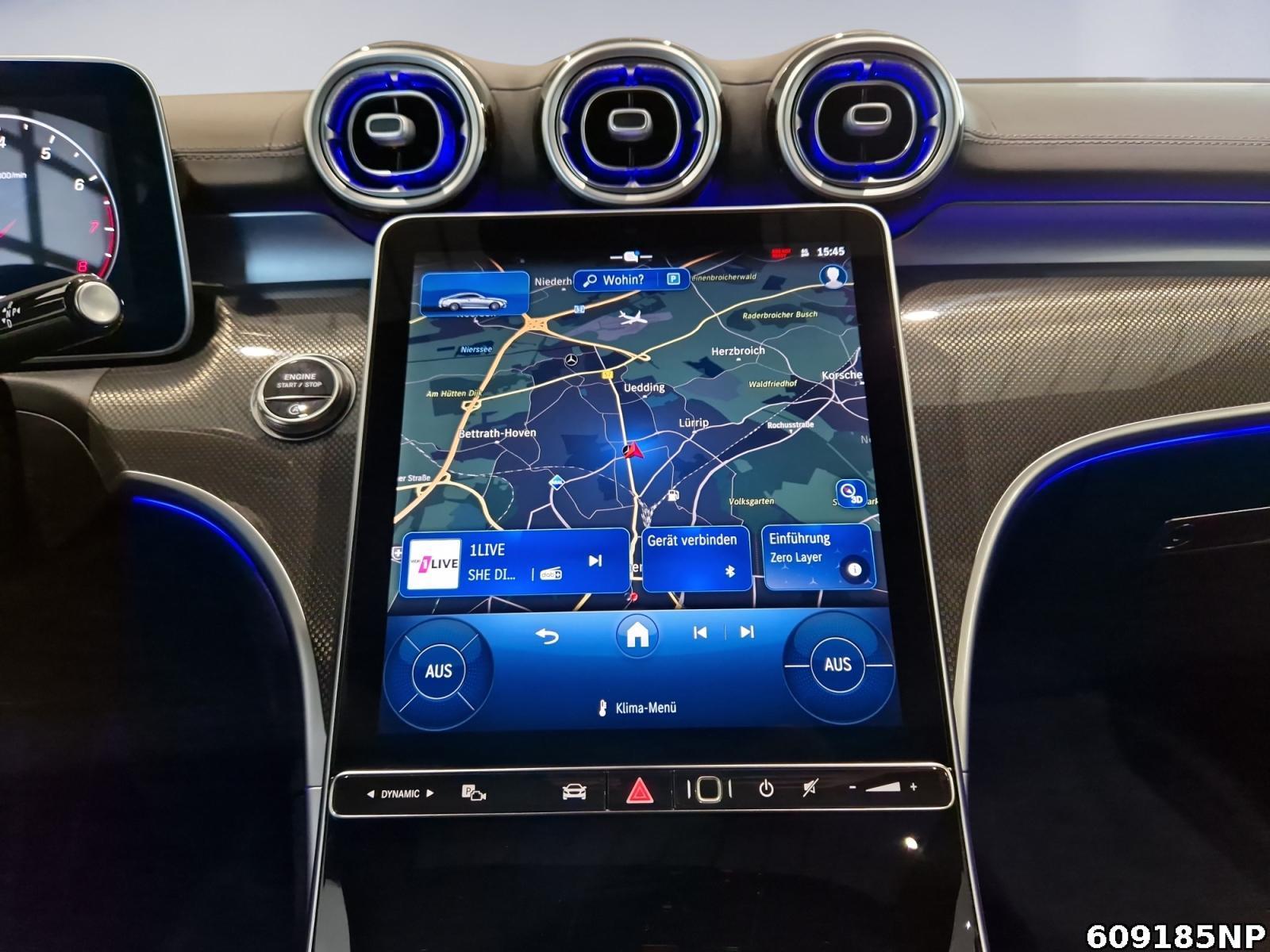 Fahrzeugabbildung Mercedes-Benz CLE 300 4M AMG Coupé Pano Digital-Light 360°