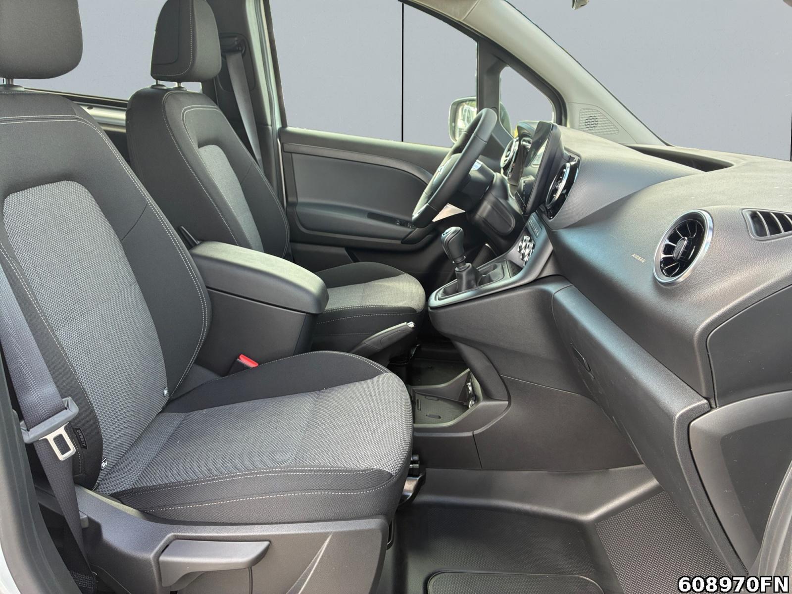 Fahrzeugabbildung Mercedes-Benz Citan 112 CDI *KLIMA*KAMERA*6G*CARPLAY*TEMP*