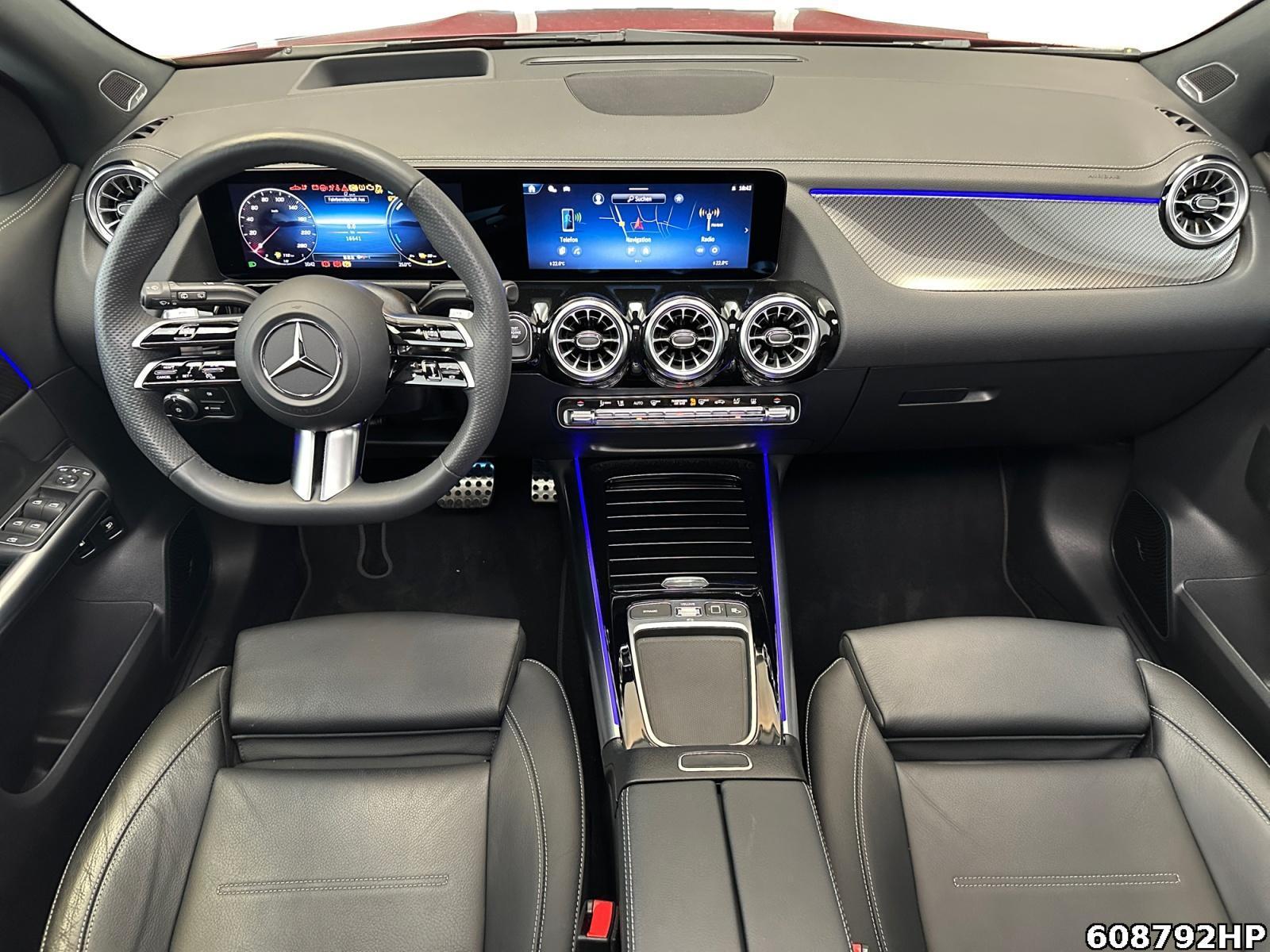 Fahrzeugabbildung Mercedes-Benz GLA 250 e AMG Night Pano Burmester Distronic AHK