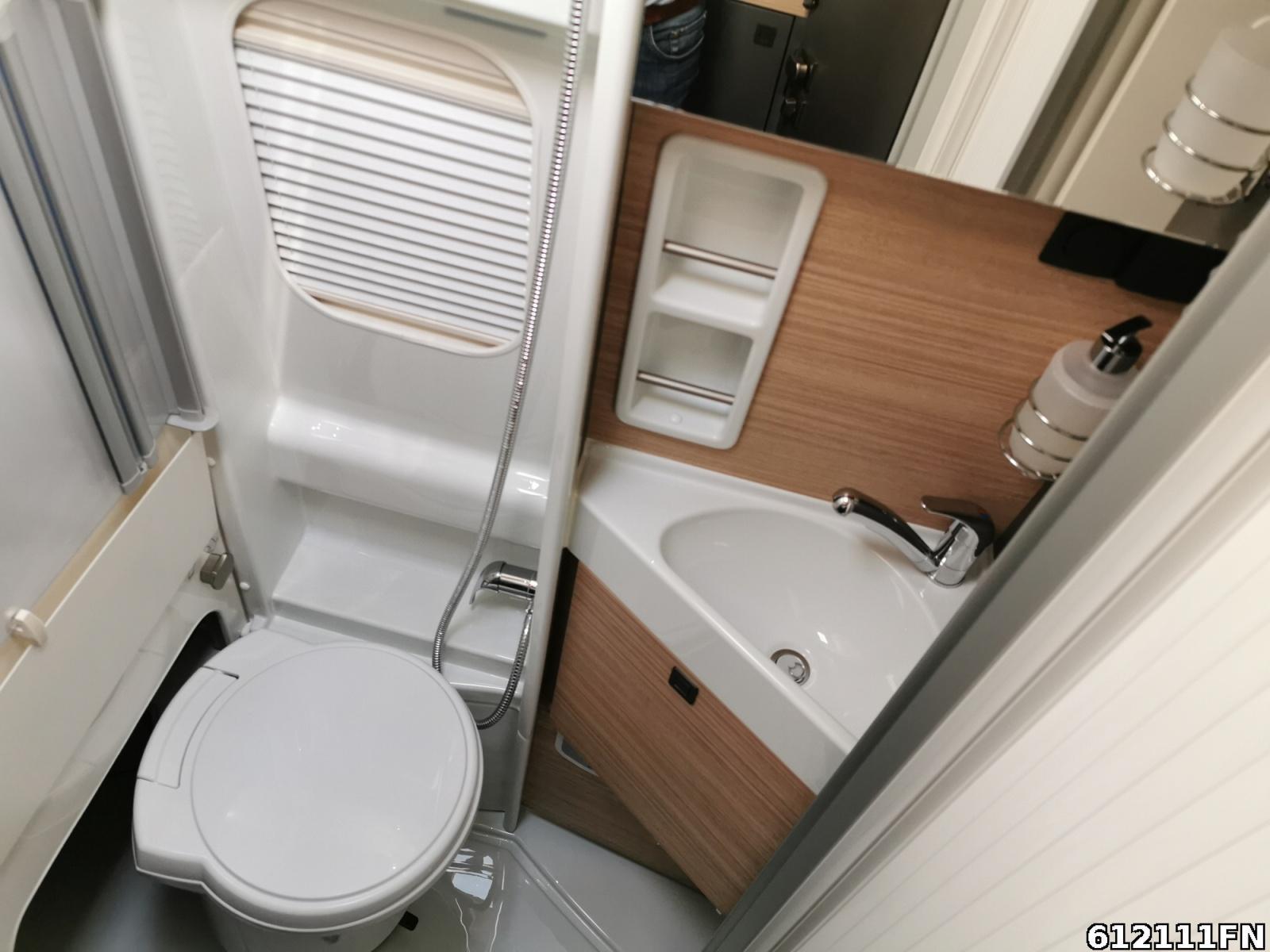 Fahrzeugabbildung Malibu Van first class - two rooms GT 640 LE-RB 4.7t