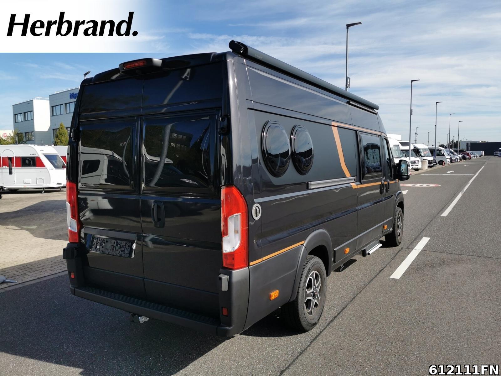 Fahrzeugabbildung Malibu Van first class - two rooms GT 640 LE-RB 4.7t