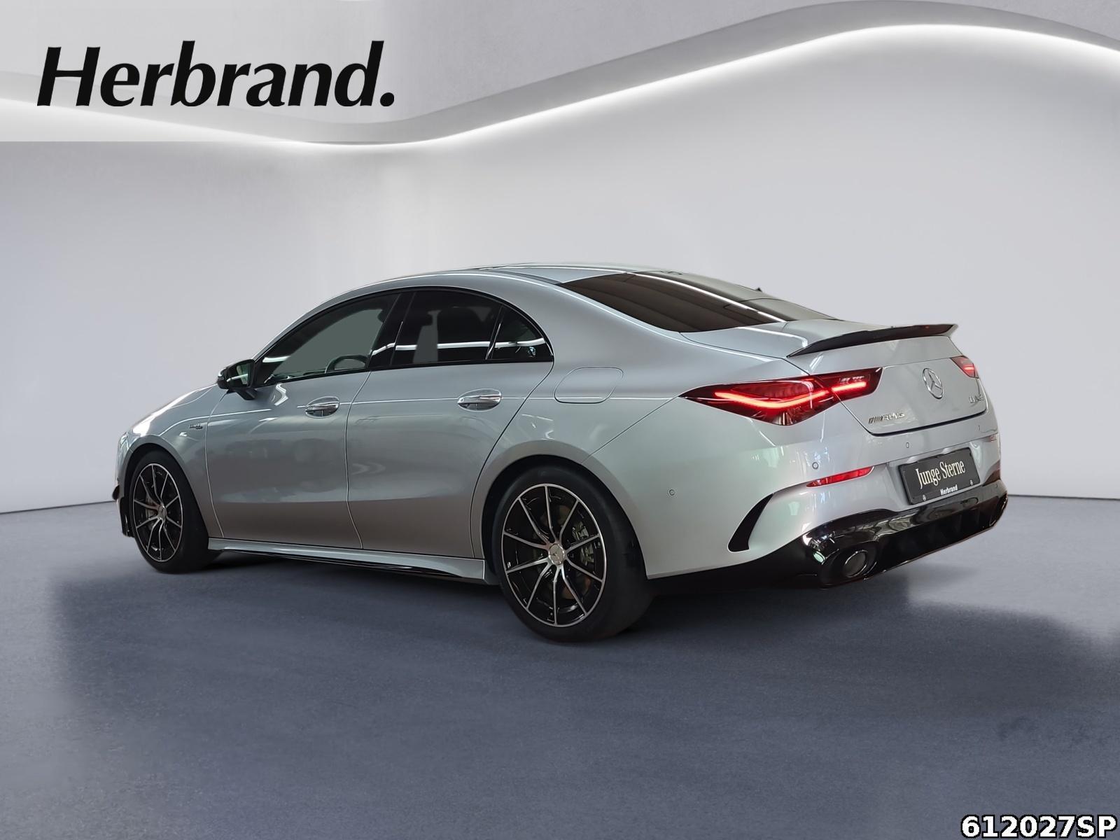 Fahrzeugabbildung Mercedes-Benz CLA 35 AMG 4M Coupé AMG Pano Night AeroPaket