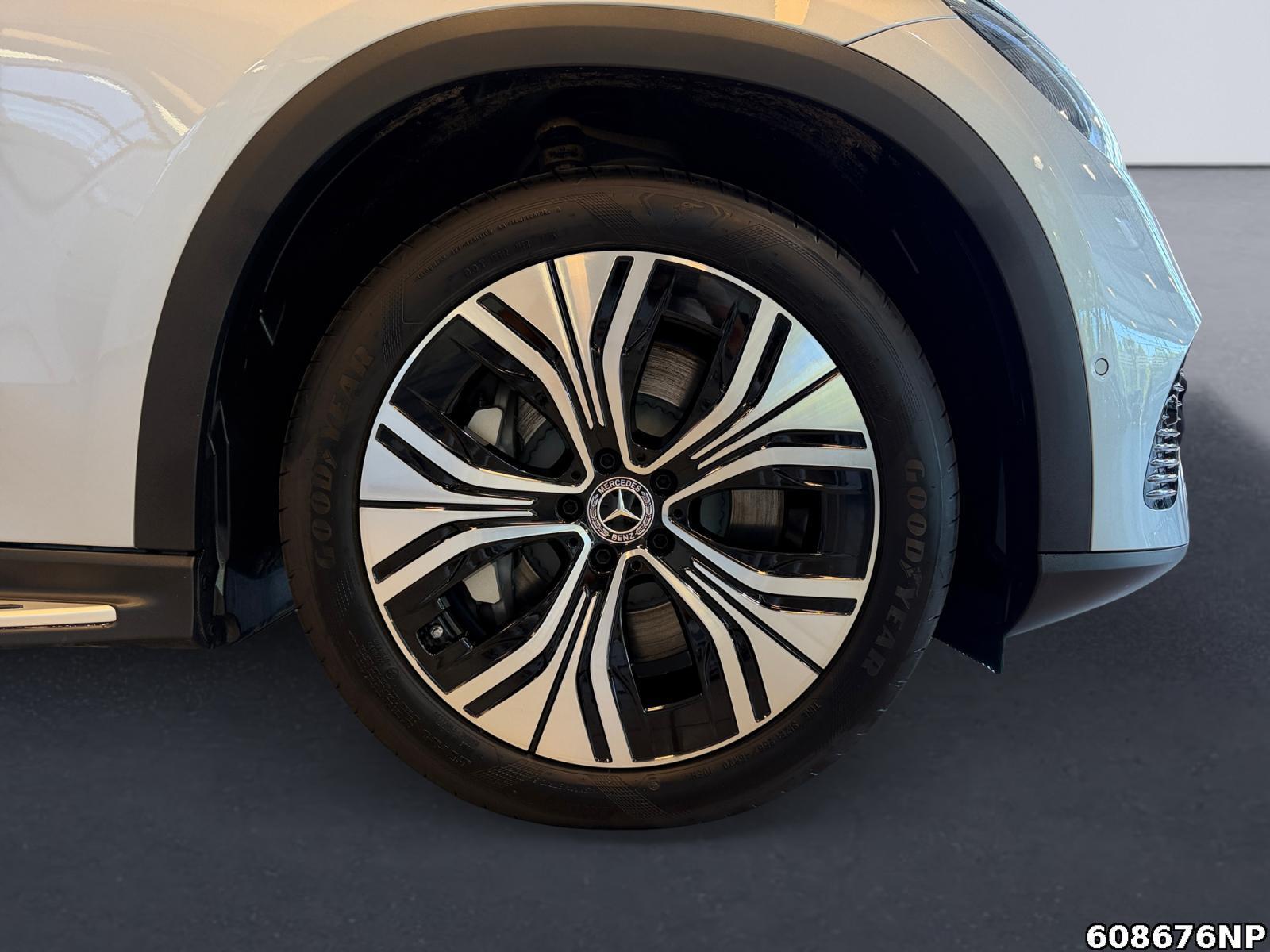 Fahrzeugabbildung Mercedes-Benz EQE SUV 350+ Electric Art AHK 360° Totw. Memory