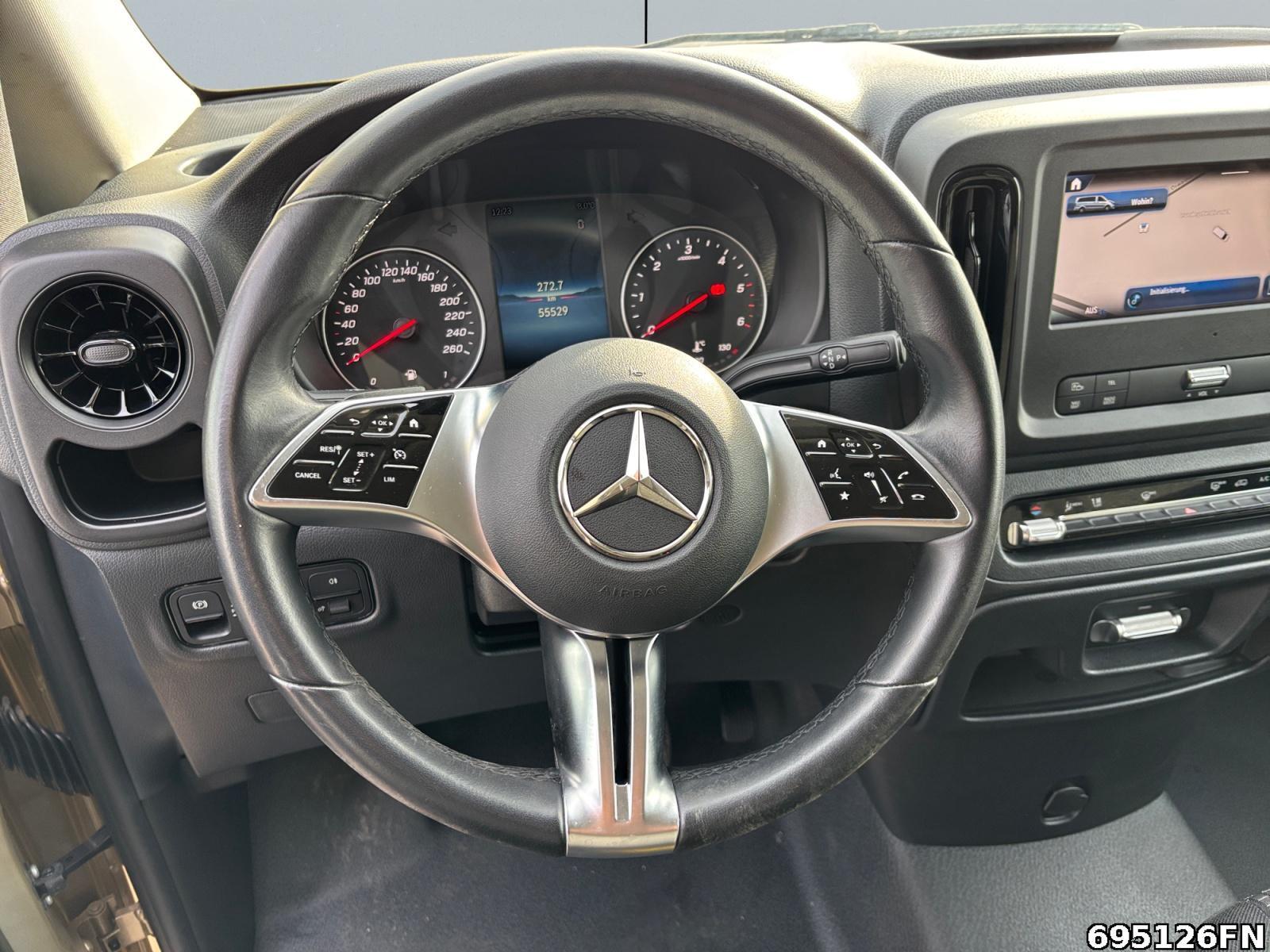 Fahrzeugabbildung Mercedes-Benz Vito 119 CDI Tourer PRO L*Navi*LED*KameraPaket*