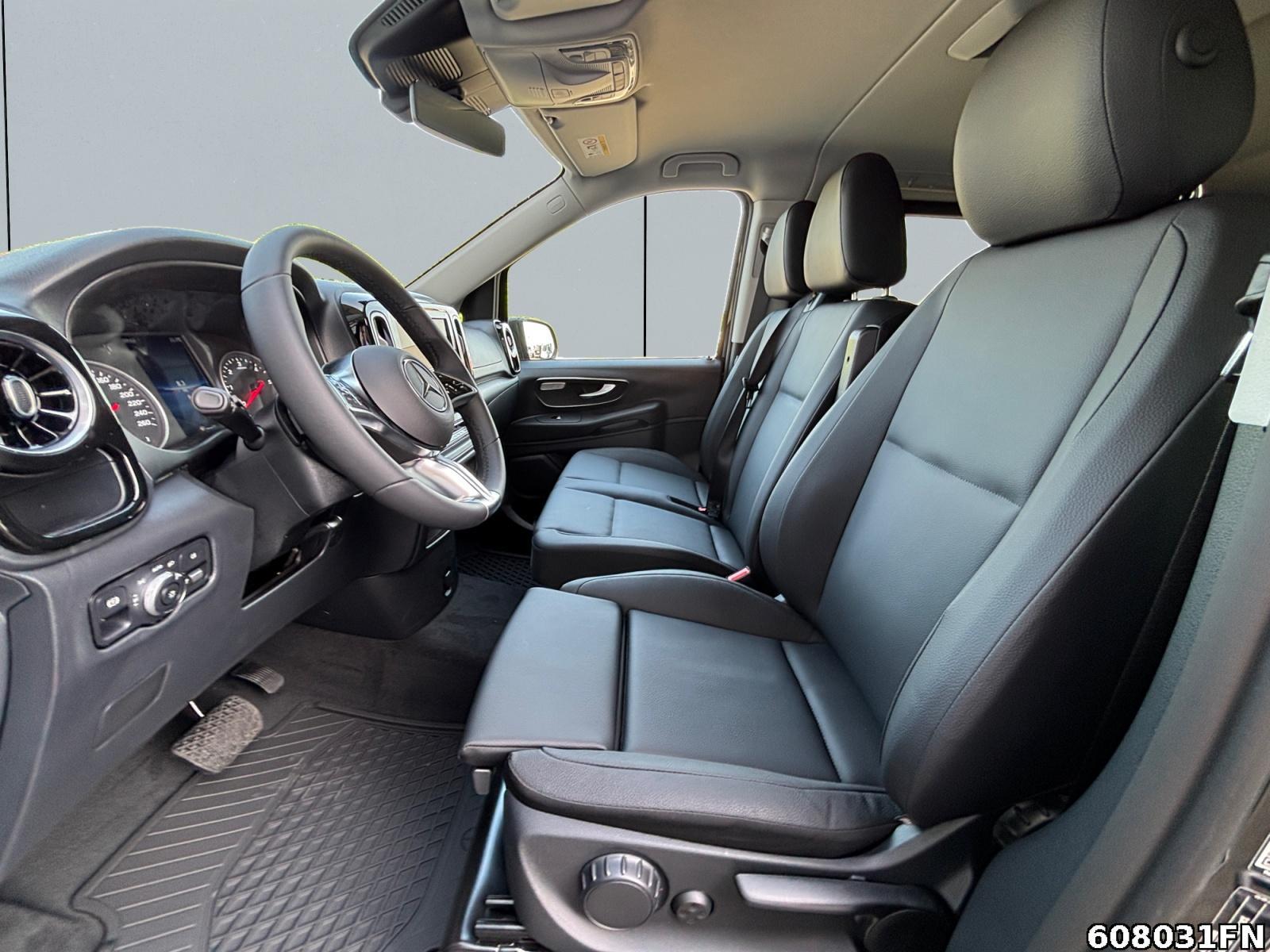 Fahrzeugabbildung Mercedes-Benz Vito 116 Tourer SELECT 'MULTUBEAM*9-Sitze*Lederl