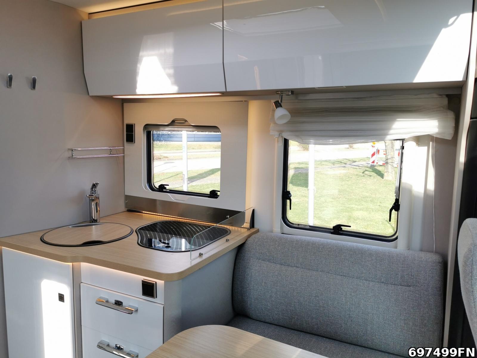 Fahrzeugabbildung HYMER / ERIBA / HYMERCAR Tramp S 695 Tramp S 695 4,2t Solar Sat TV AHK