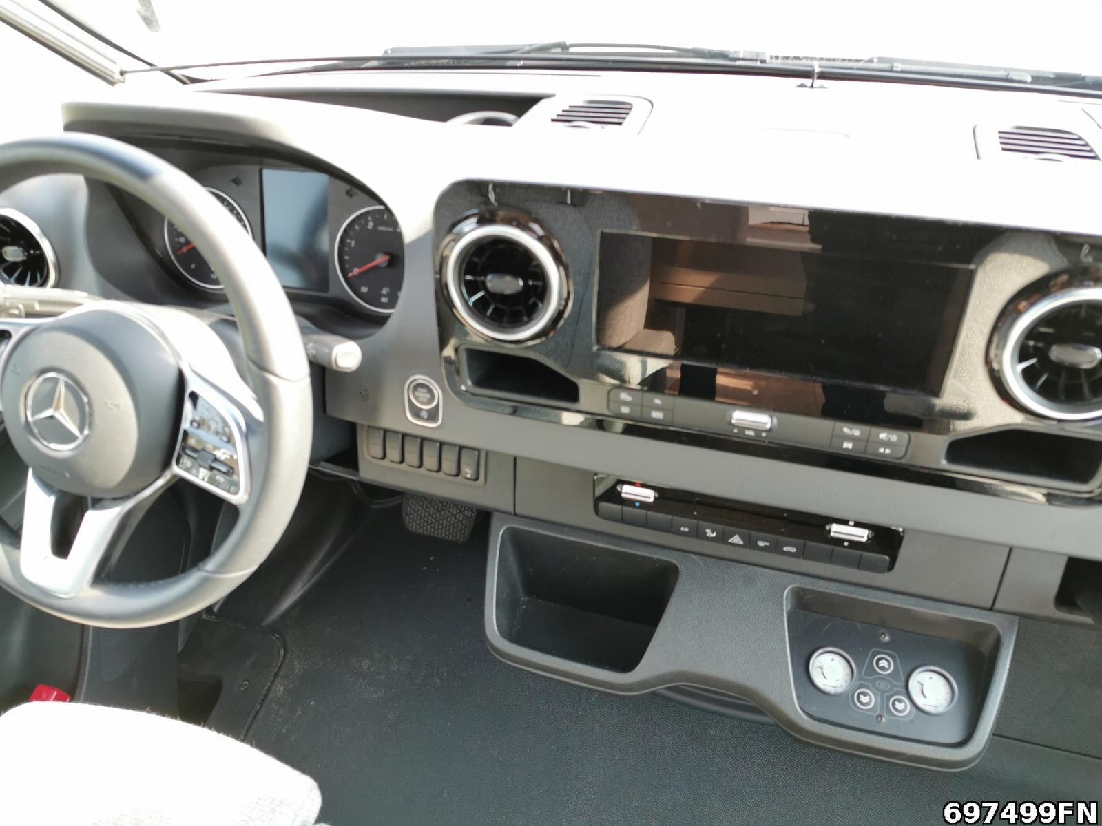 Fahrzeugabbildung HYMER / ERIBA / HYMERCAR Tramp S 695 Tramp S 695 4,2t Solar Sat TV AHK