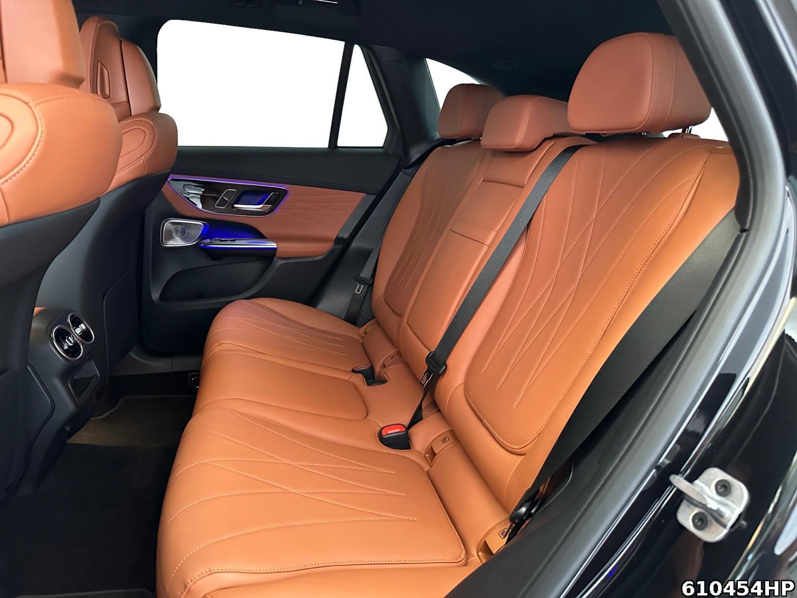 Fahrzeugabbildung Mercedes-Benz GLC 300 de 4M AMG Night AHK Burmester 20