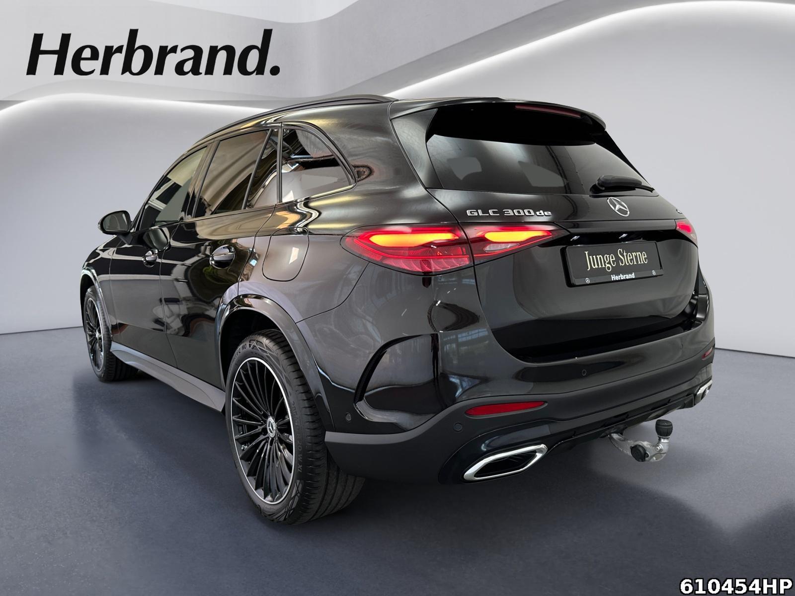 Fahrzeugabbildung Mercedes-Benz GLC 300 de 4M AMG Night AHK Burmester 20