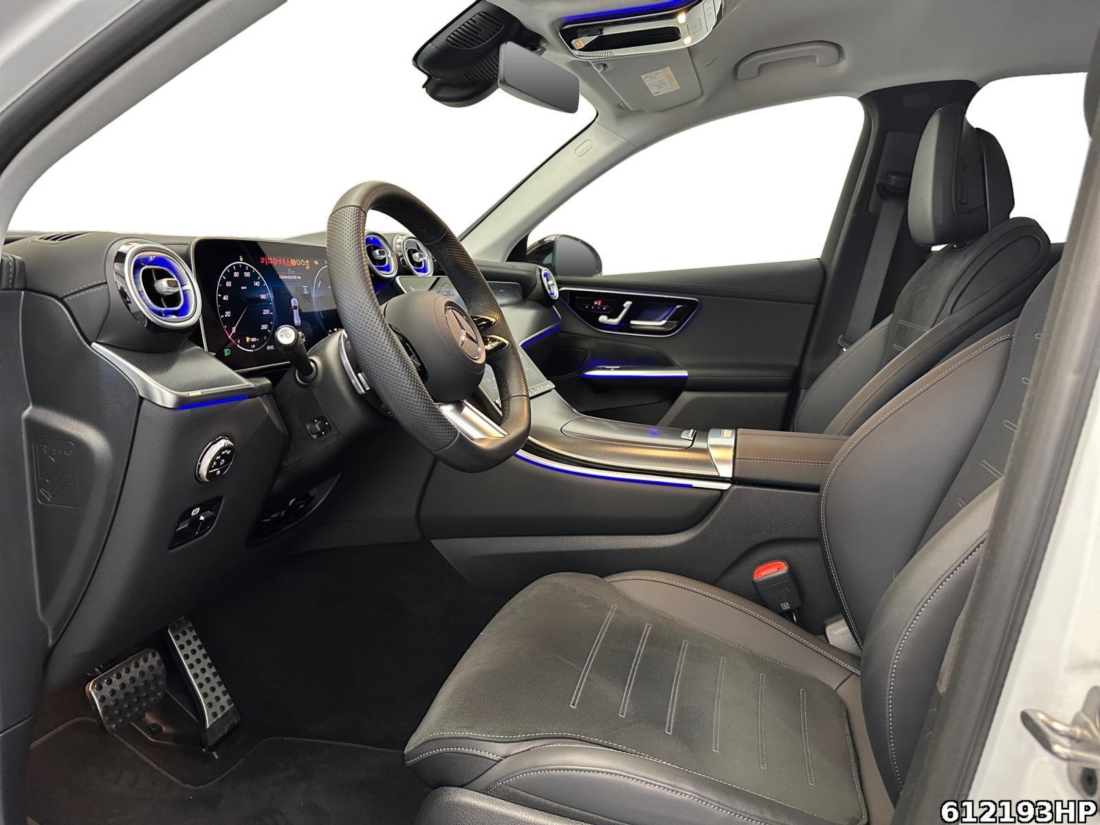 Fahrzeugabbildung Mercedes-Benz GLC 300 e 4M AMG AHK Digital Light Keyless 360°