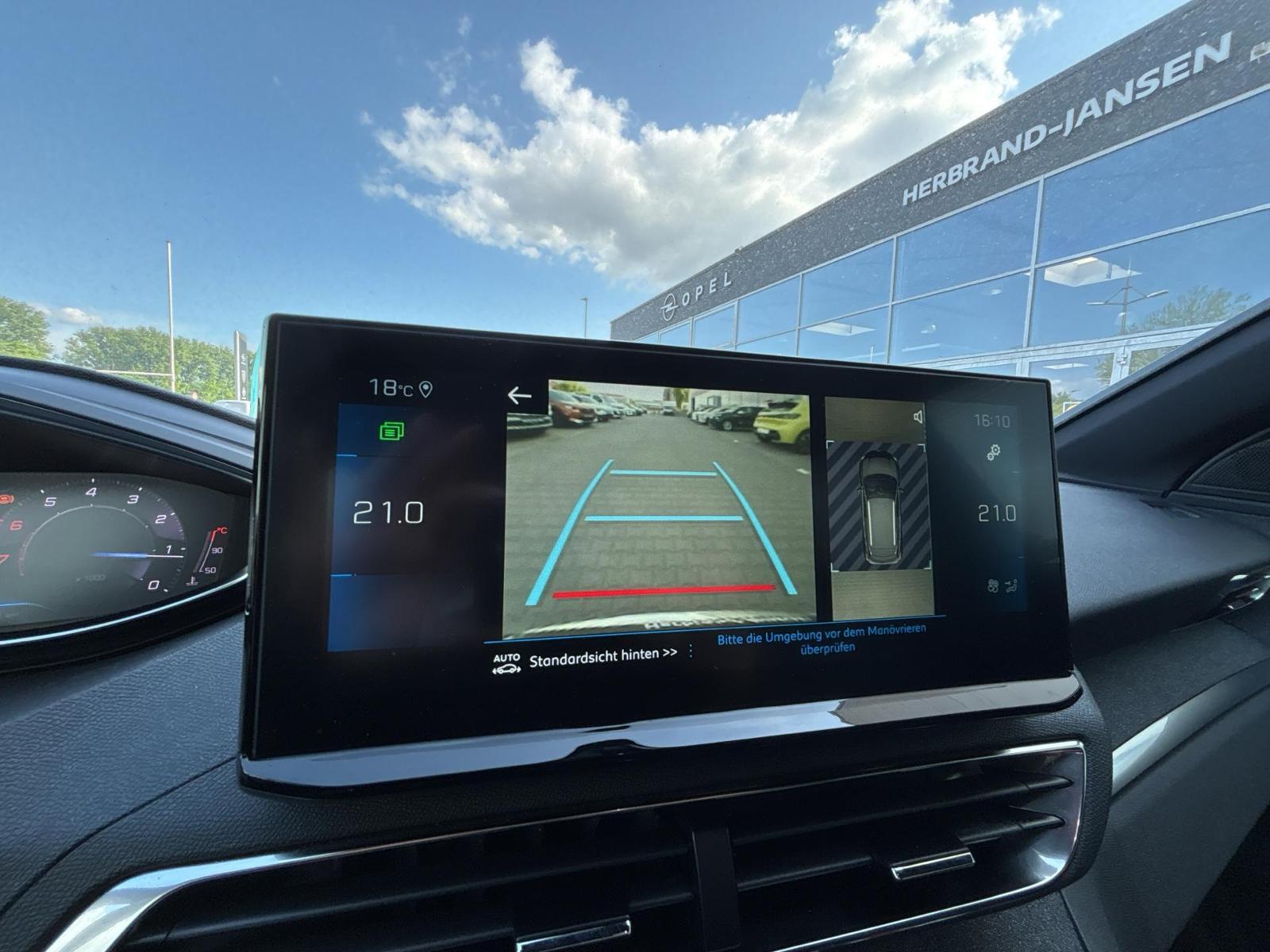 Fahrzeugabbildung Peugeot 3008 Allure Pack NAVI+SHZ+LED+CARPLAY