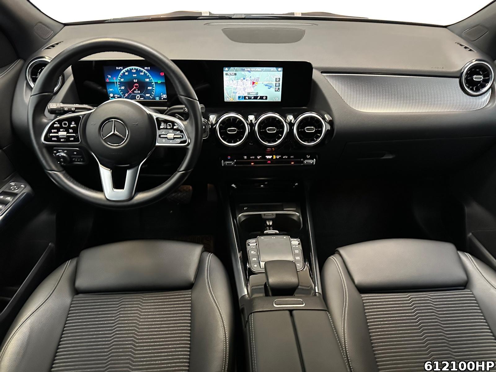 Fahrzeugabbildung Mercedes-Benz GLA 200 Progressive Night AHK Kamera Soundsyst.