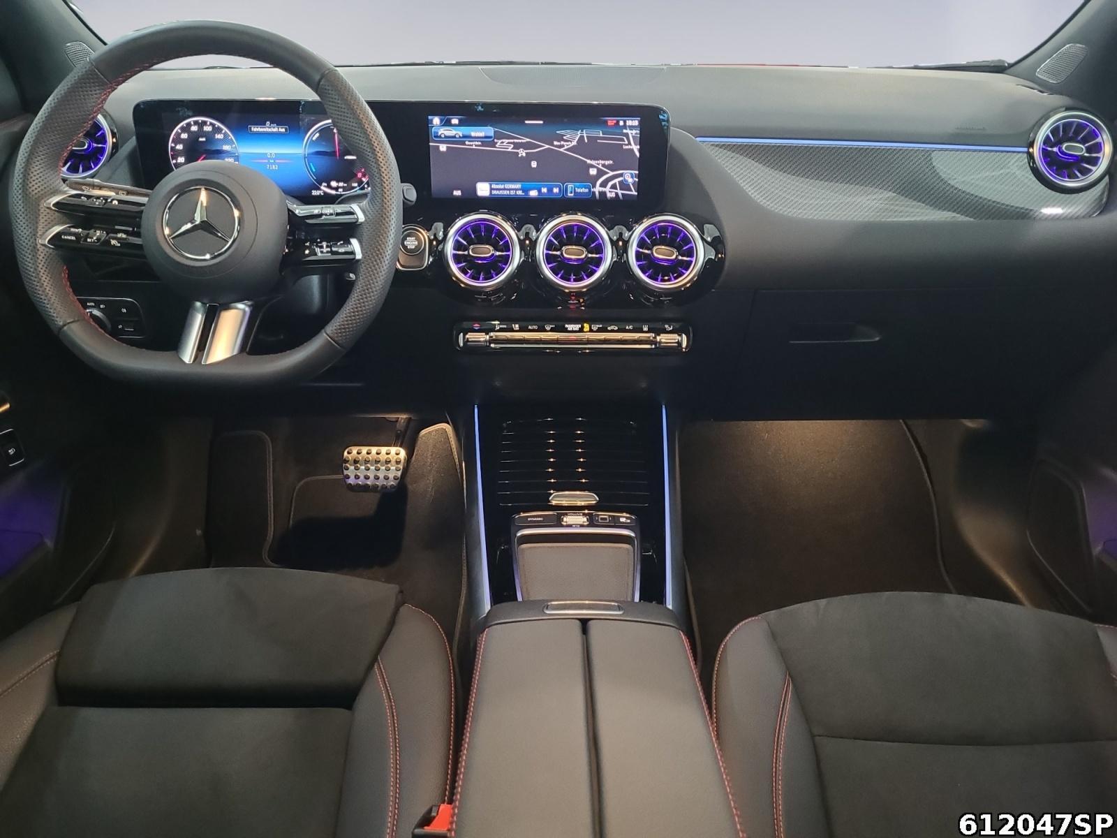 Fahrzeugabbildung Mercedes-Benz GLA 250 e AMG Pano Keyless 360° AHK Totwinkel