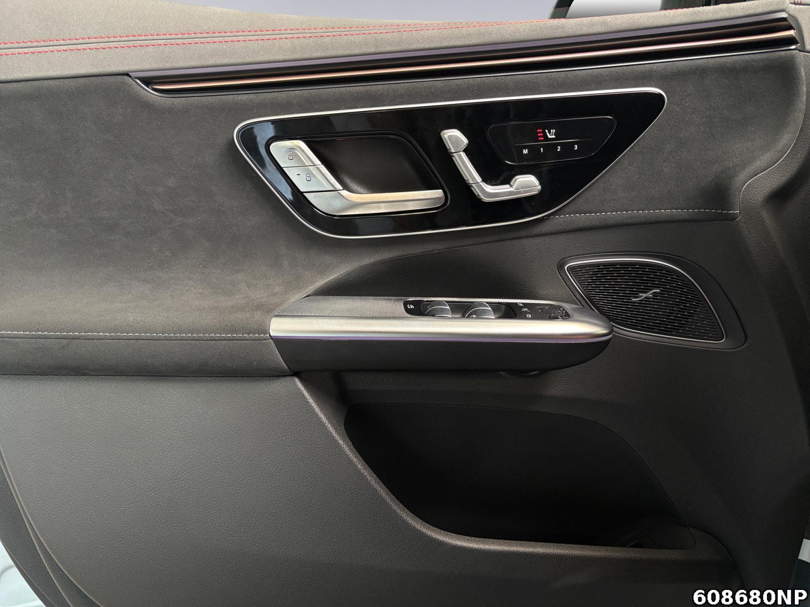 Fahrzeugabbildung Mercedes-Benz EQE SUV 350+ AMG AHK 360° Distronik Night Memory