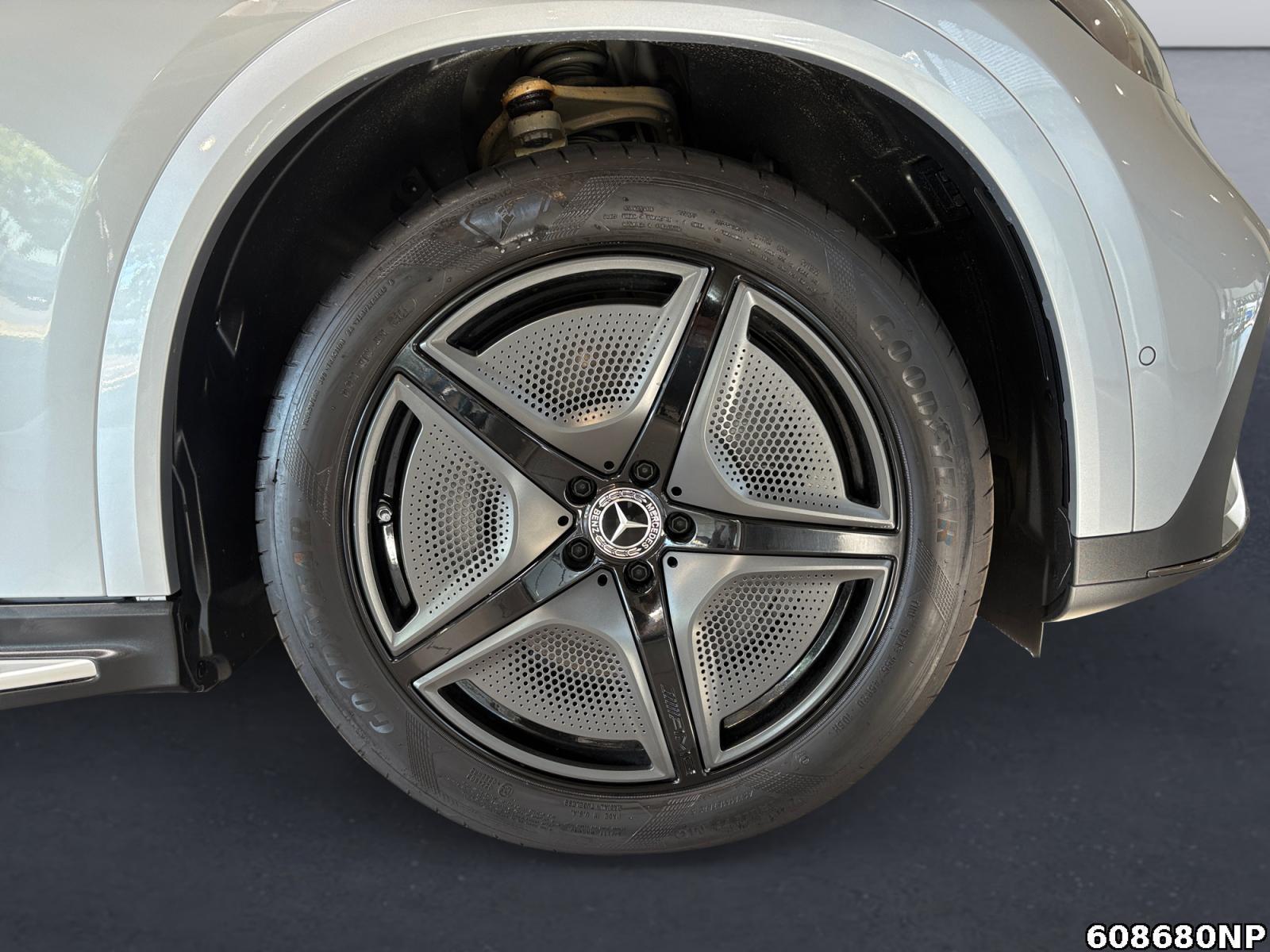 Fahrzeugabbildung Mercedes-Benz EQE SUV 350+ AMG AHK 360° Distronik Night Memory