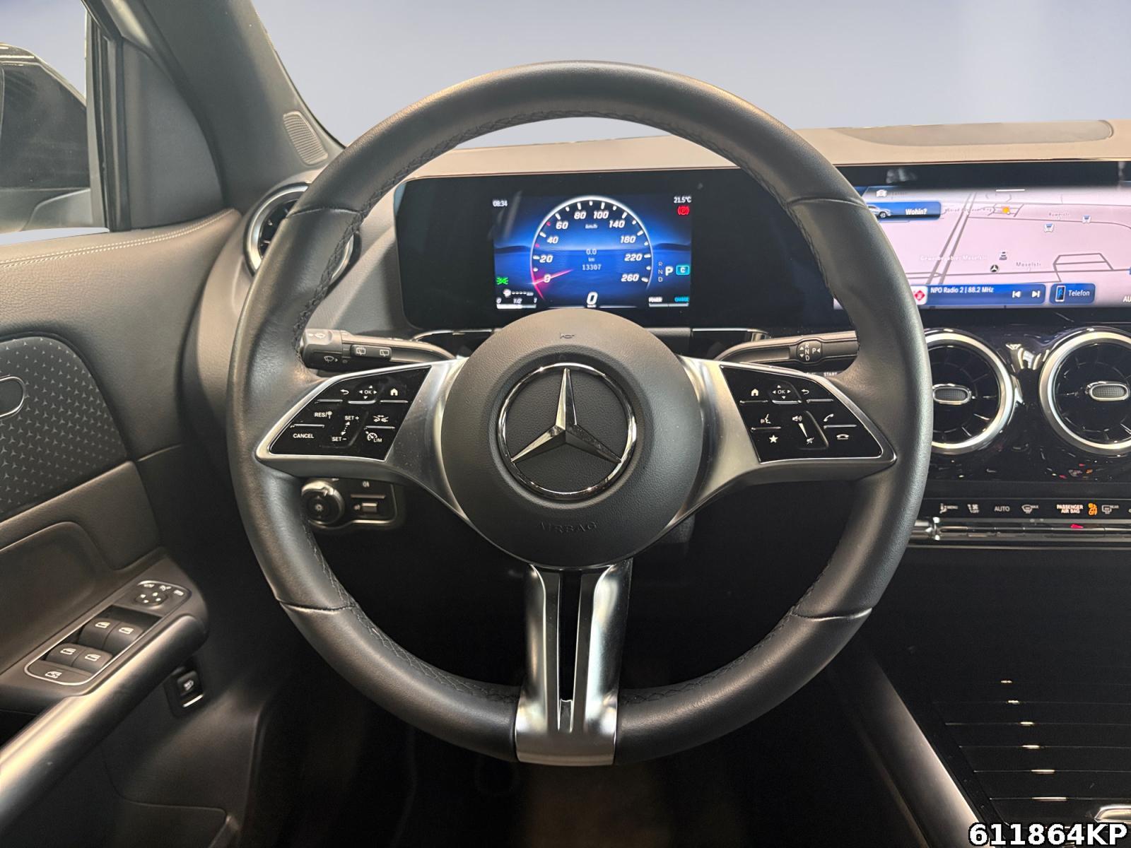 Fahrzeugabbildung Mercedes-Benz GLA 200 Progressive