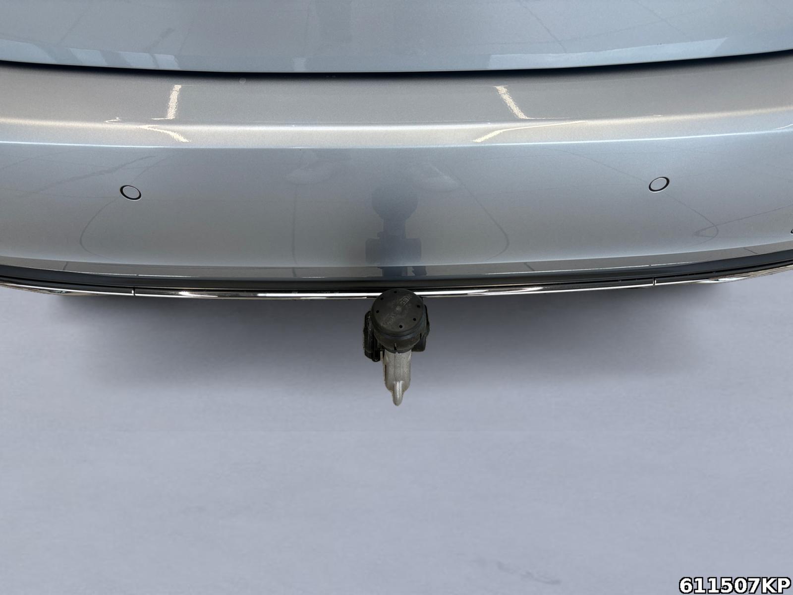 Fahrzeugabbildung Mercedes-Benz A 180 Progressive AHK Kamera Standheizung LED