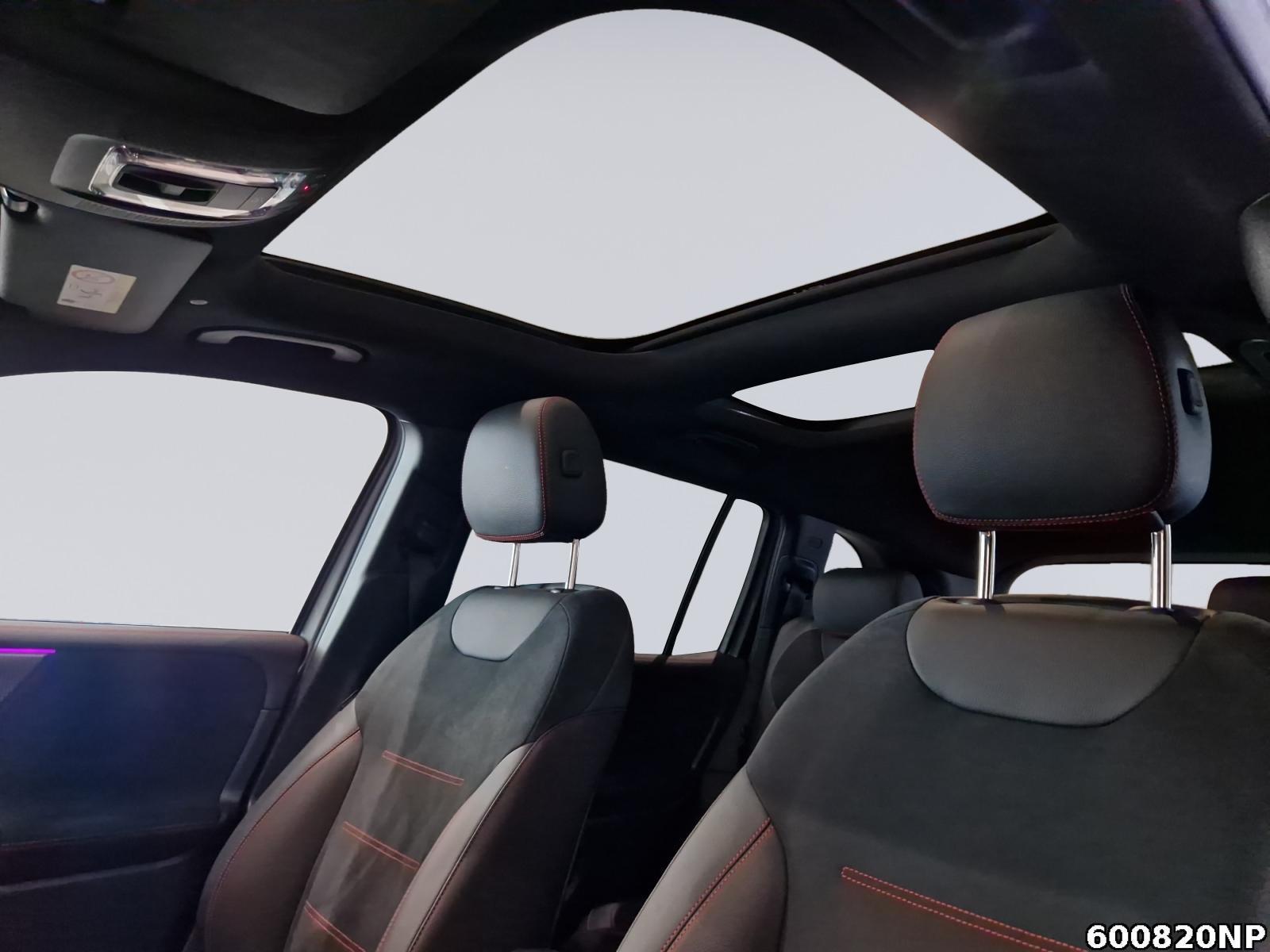 Fahrzeugabbildung Mercedes-Benz EQB AMG Night Pano Burmester Distronic 360°
