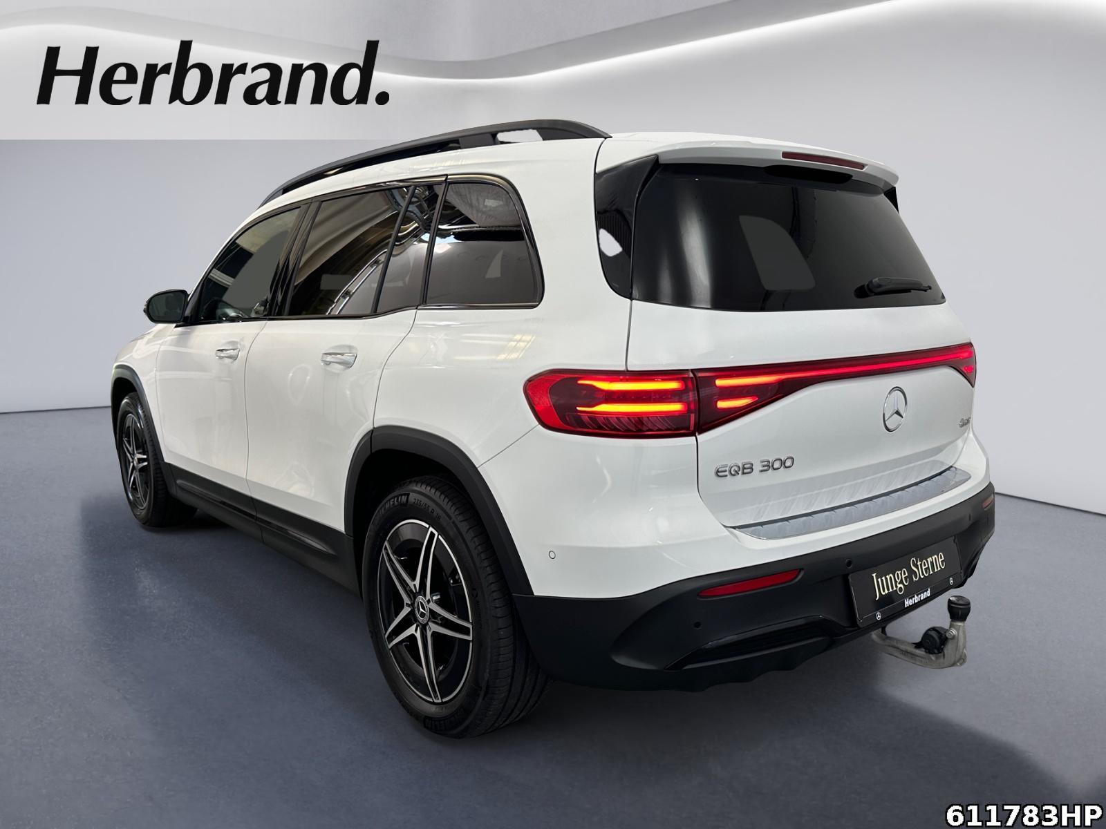 Fahrzeugabbildung Mercedes-Benz EQB 4M AMG Pano AHK Night 360° LED Keyless.