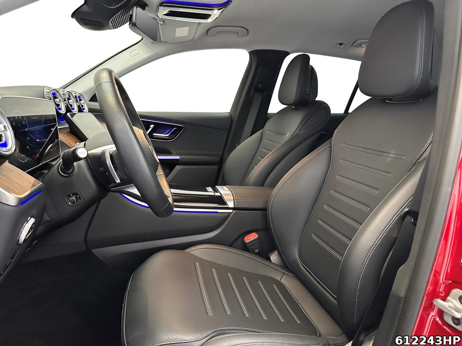 Fahrzeugabbildung Mercedes-Benz GLC 300 e 4M AMG AHK Distronic DigitalLight 360°