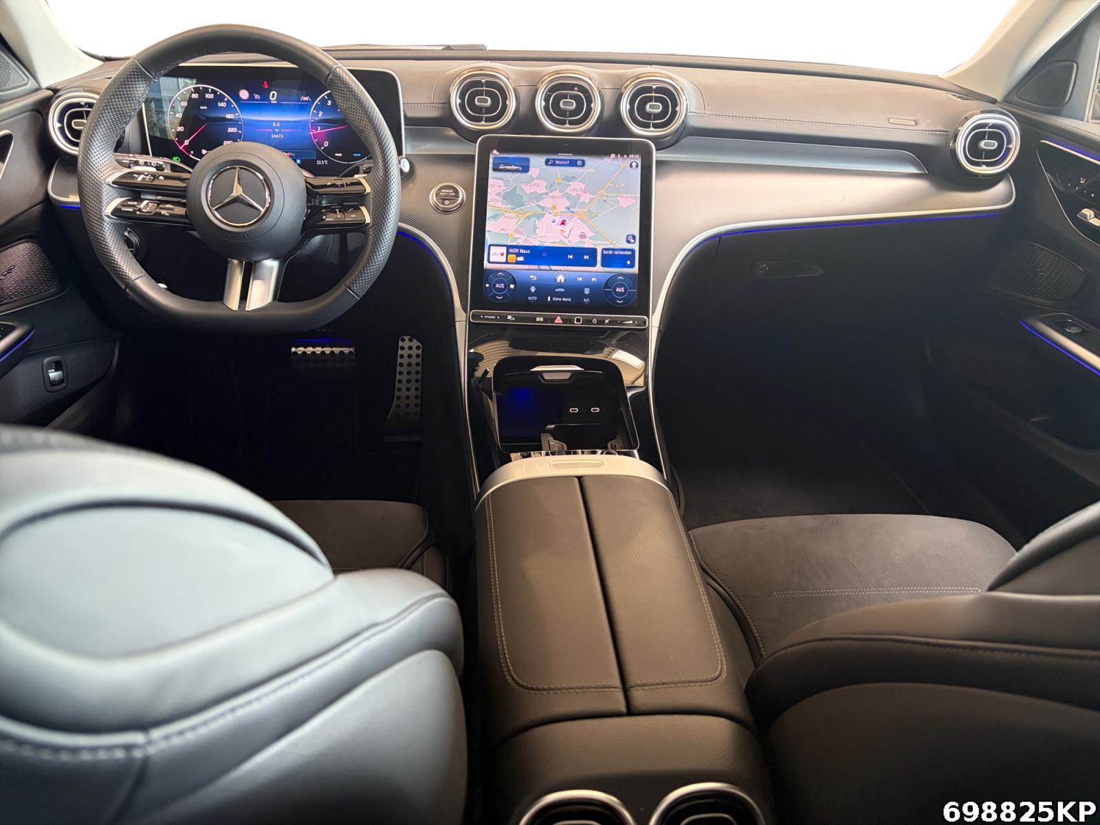 Fahrzeugabbildung Mercedes-Benz C 180 T AMG Night AHK Pano Memory Ambiente+ 18