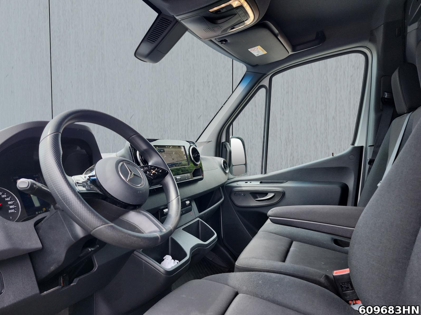 Fahrzeugabbildung Mercedes-Benz Sprinter 317 CDI Kasten PRO*L2H2*Kamera*Nebelsc