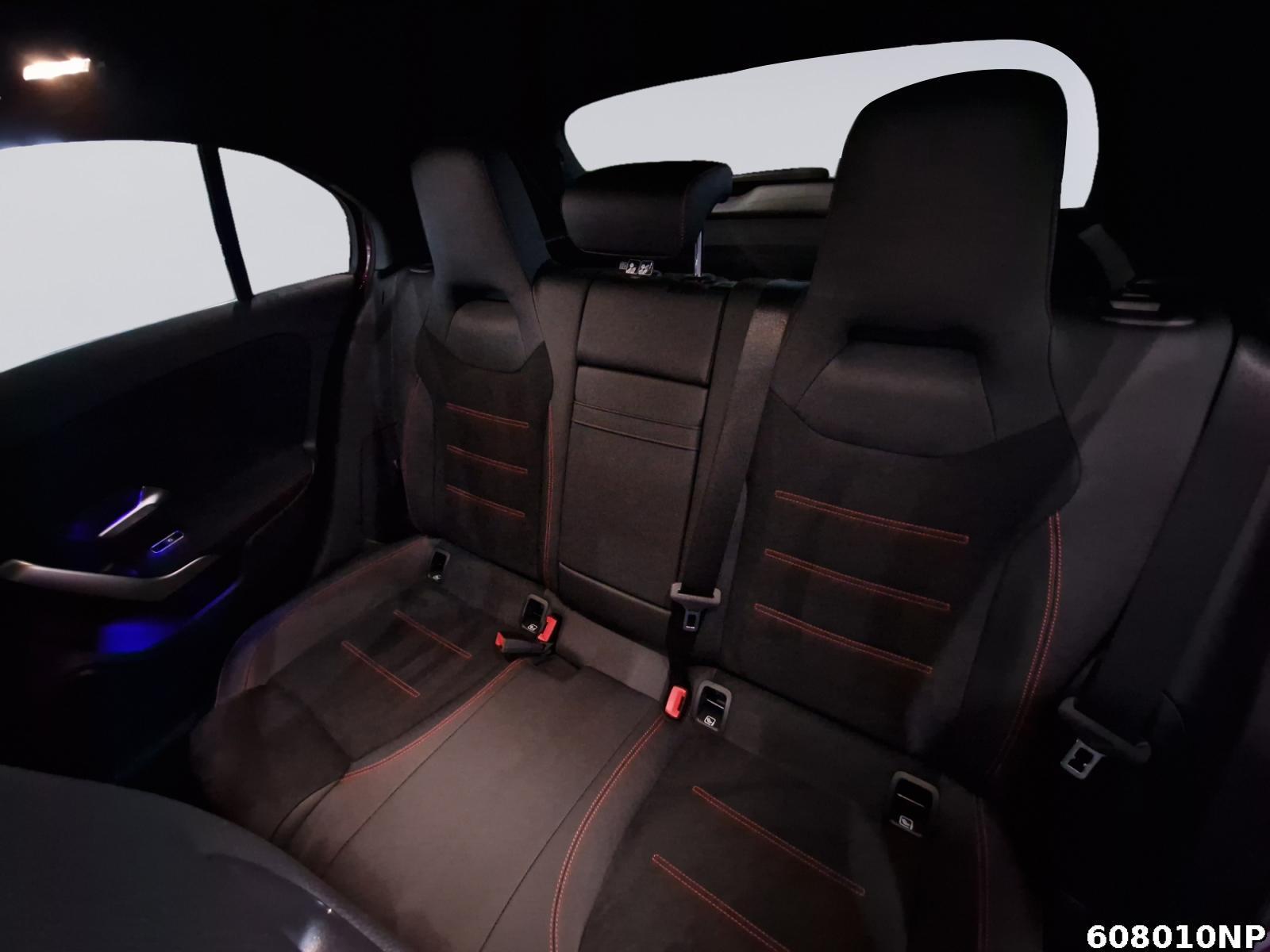 Fahrzeugabbildung Mercedes-Benz A 180 AMG 360° Memory Pano HUD Multibeam 19