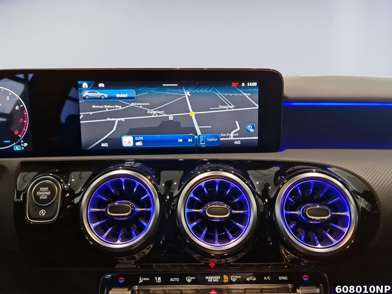 Fahrzeugabbildung Mercedes-Benz A 180 AMG 360° Memory Pano HUD Multibeam 19
