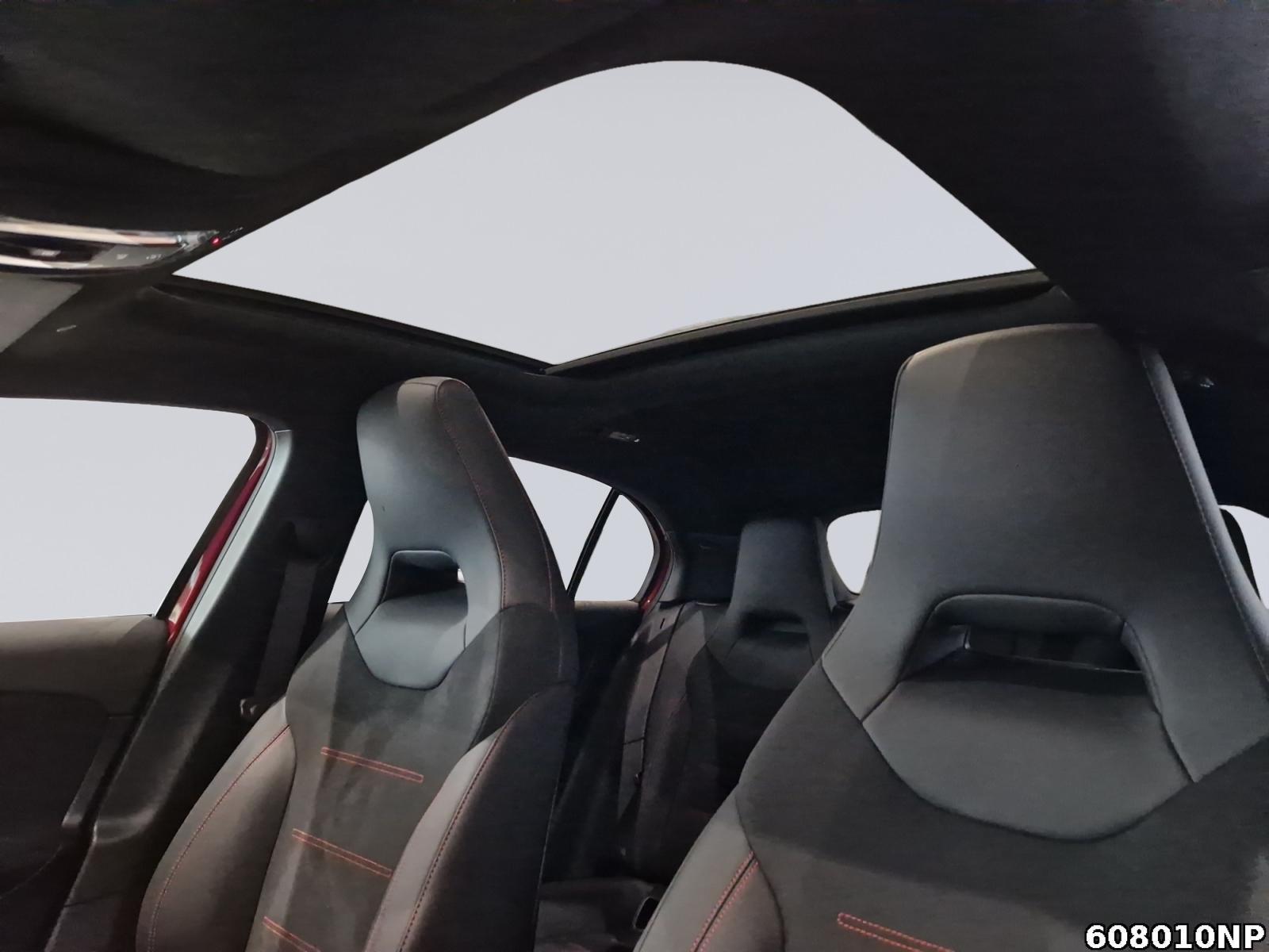 Fahrzeugabbildung Mercedes-Benz A 180 AMG 360° Memory Pano HUD Multibeam 19