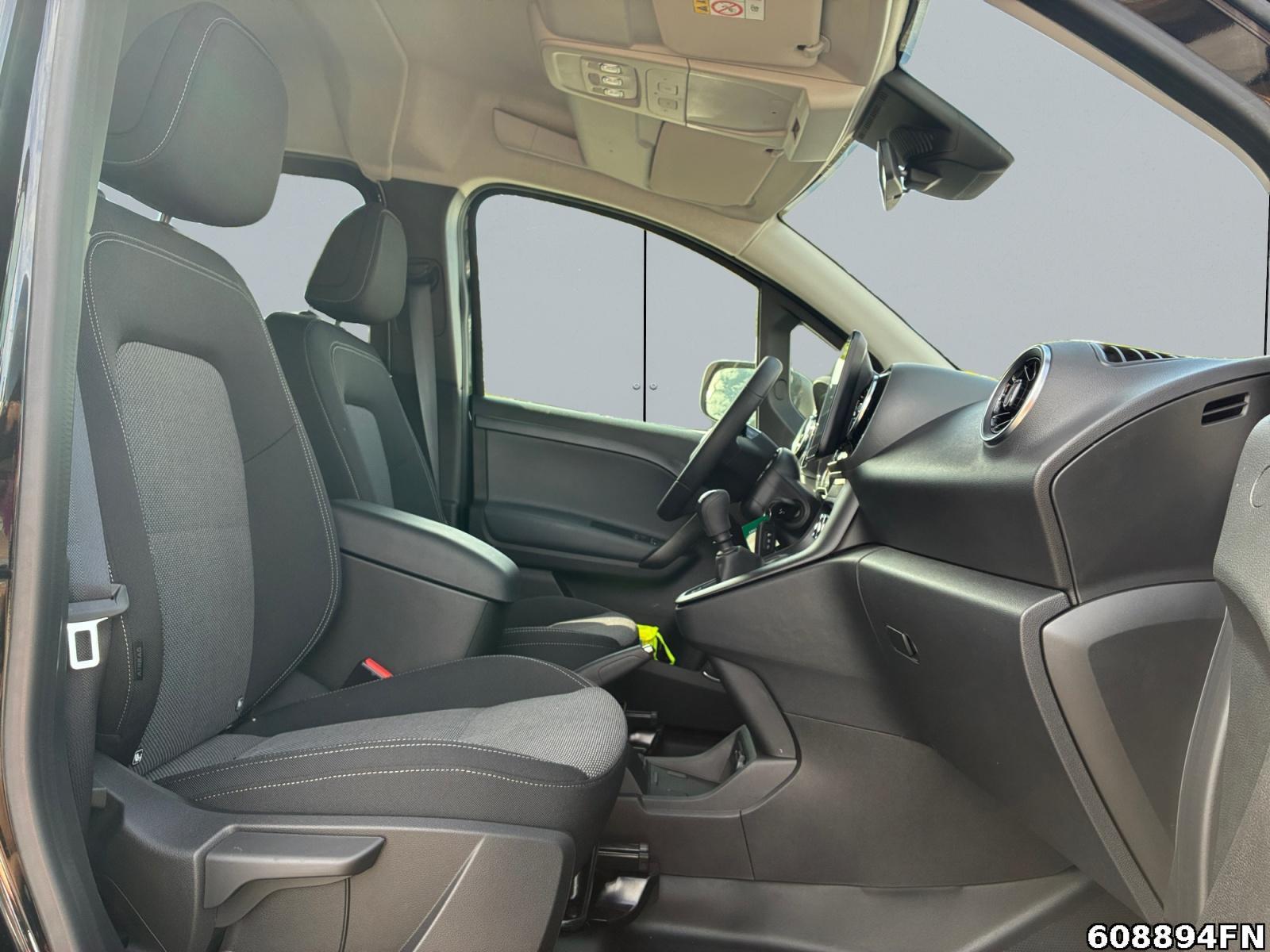 Fahrzeugabbildung Mercedes-Benz Citan 112 CDI Mixto XXL*6-Sitzer*AHK*KAMERA*LED*