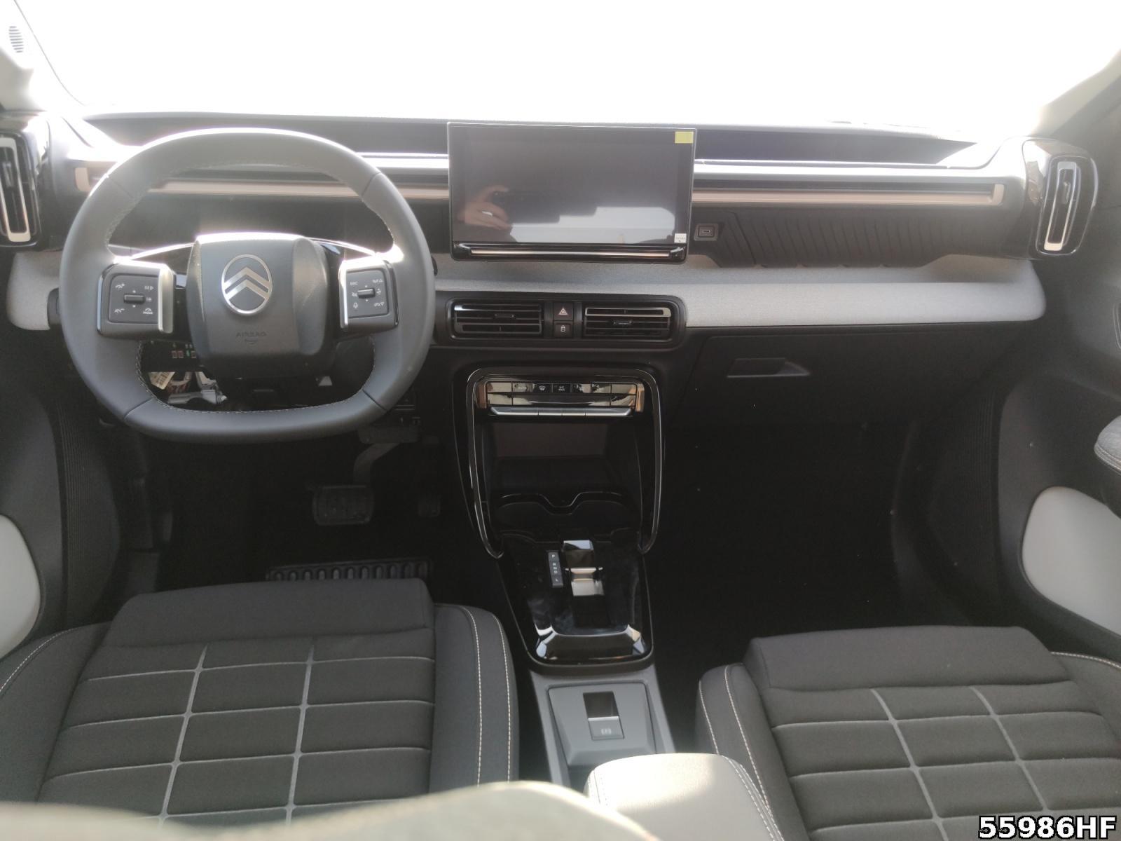 Fahrzeugabbildung Citroën C3 Aircross Plus Hybrid 145 PS AT
